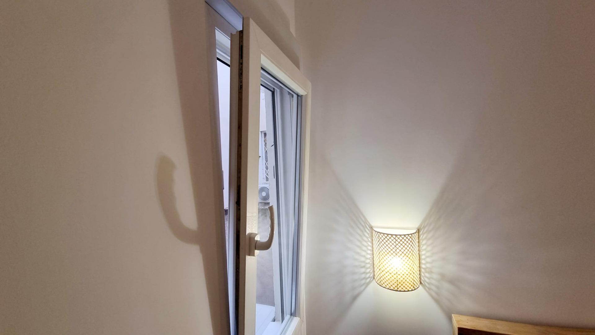 2 Bed, 1 Bath, ApartmentFor Sale, Torrevieja, Alicante