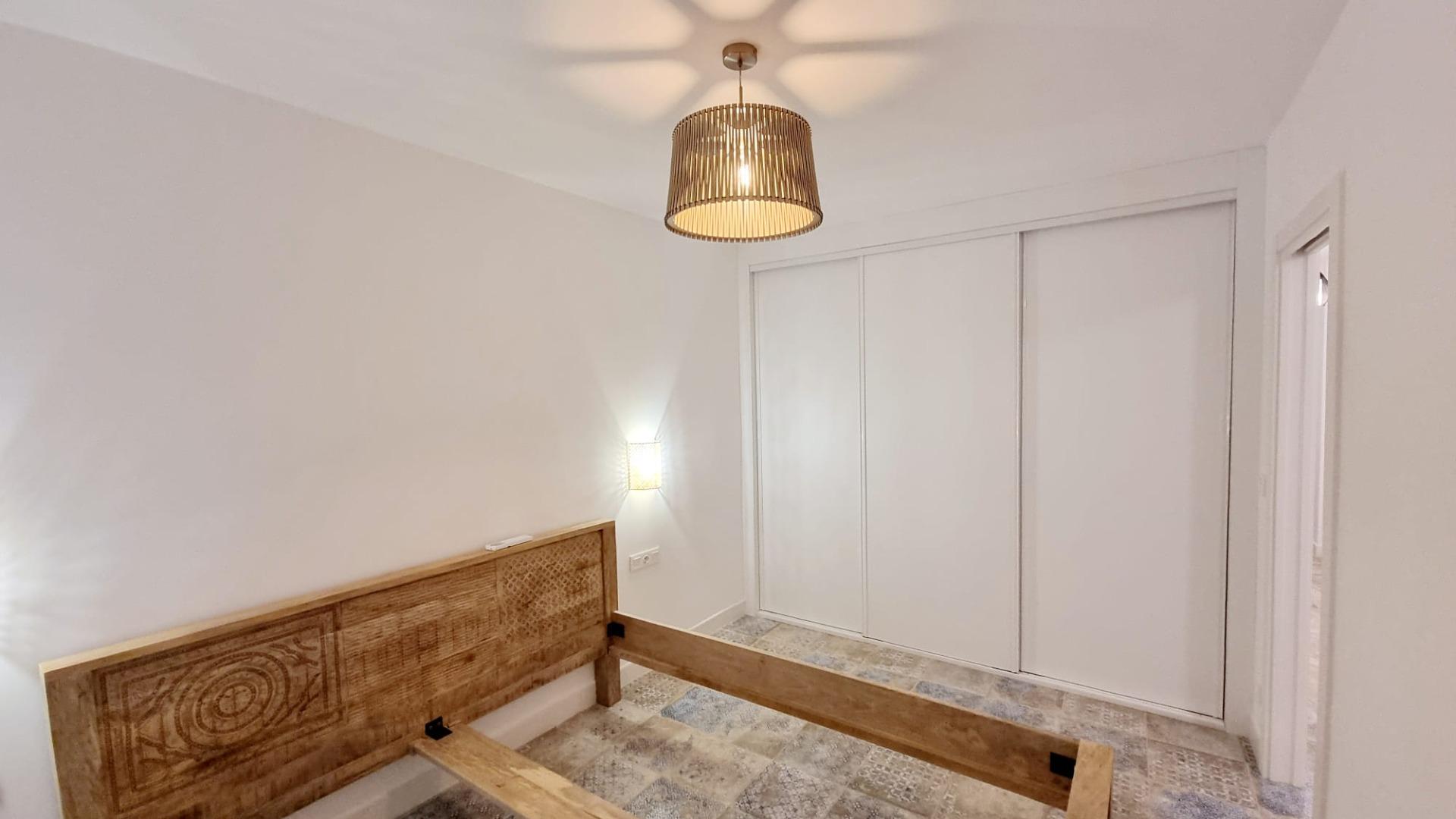 2 Bed, 1 Bath, ApartmentFor Sale, Torrevieja, Alicante