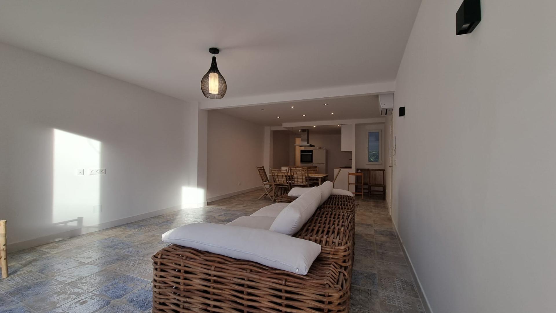 2 Bed, 1 Bath, ApartmentFor Sale, Torrevieja, Alicante