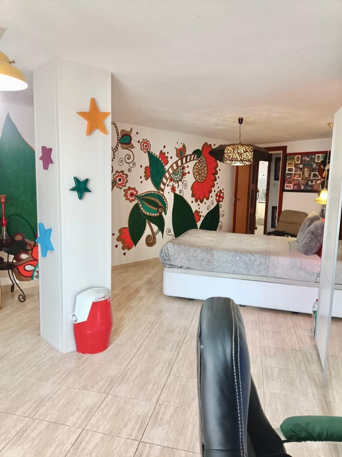 3 Bed, 2 Bath, ApartmentFor Sale, Torrevieja, Alicante