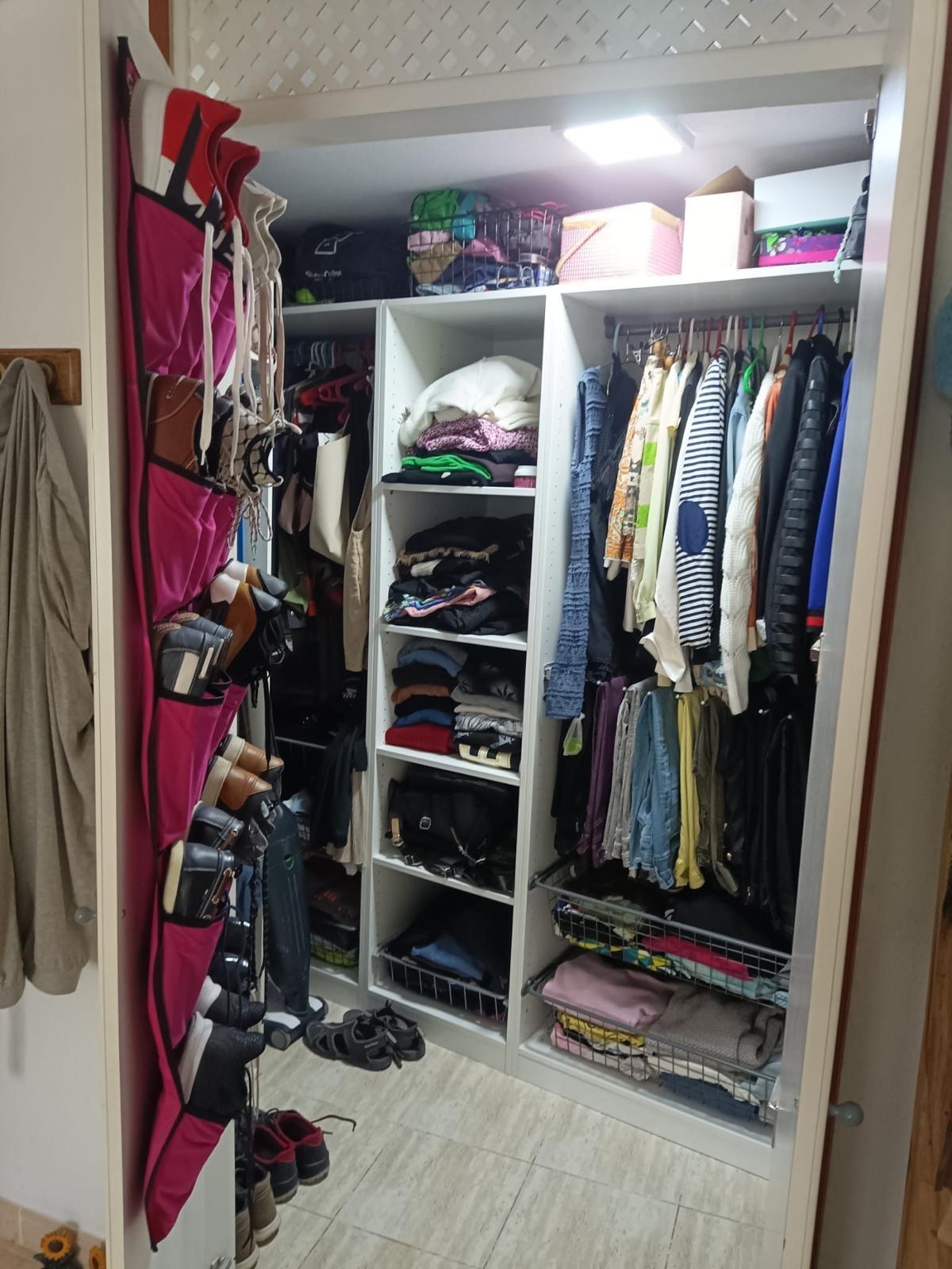 3 Bed, 2 Bath, ApartmentFor Sale, Torrevieja, Alicante