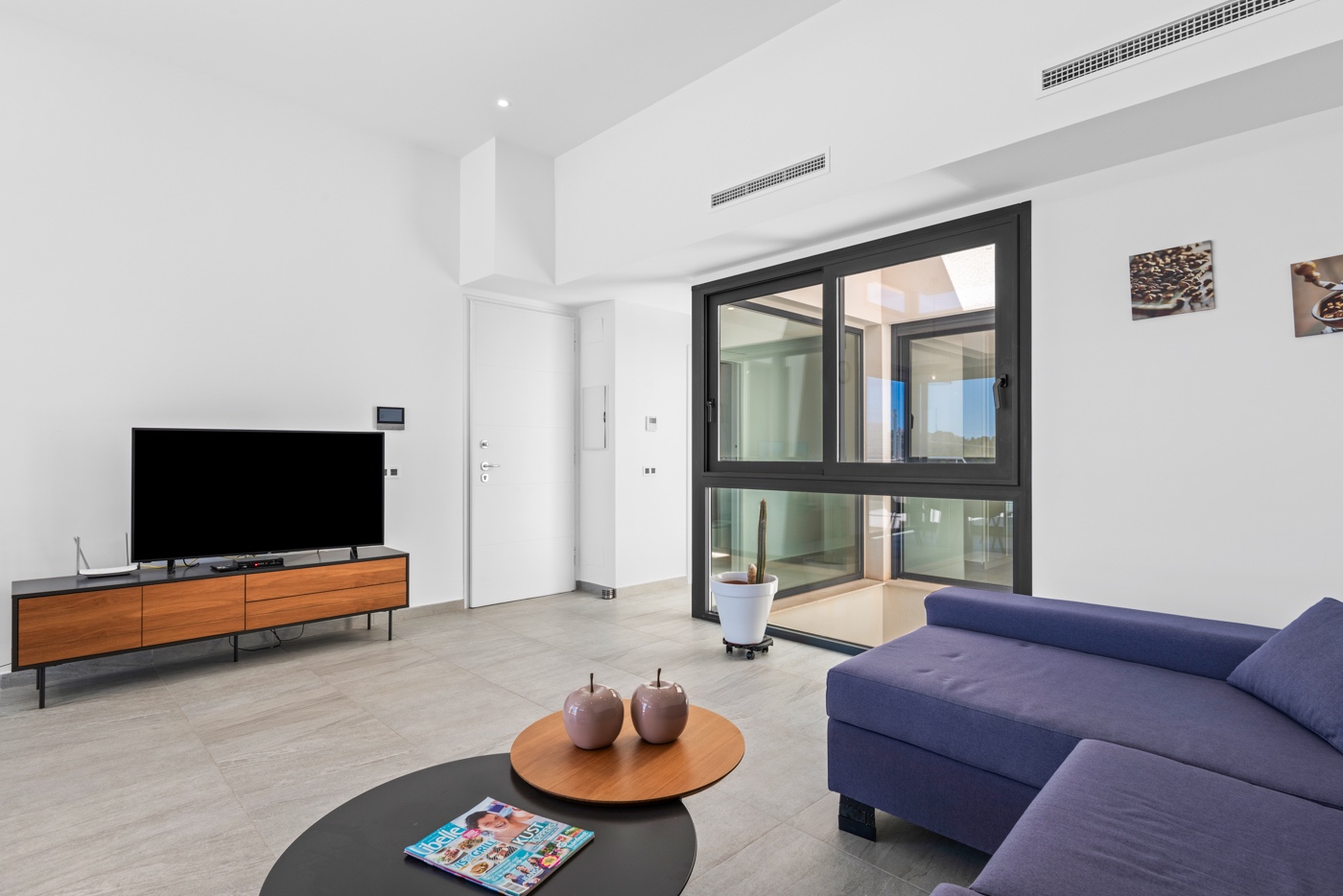 5 Bed, 4 Bath, HouseFor Sale, San Miguel de Salinas, Alicante