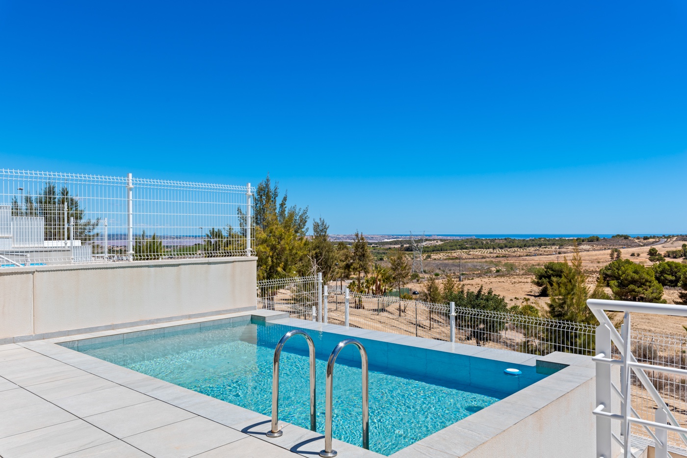 5 Bed, 4 Bath, HouseFor Sale, San Miguel de Salinas, Alicante