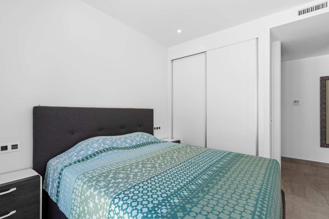 5 Bed, 4 Bath, HouseFor Sale, San Miguel de Salinas, Alicante