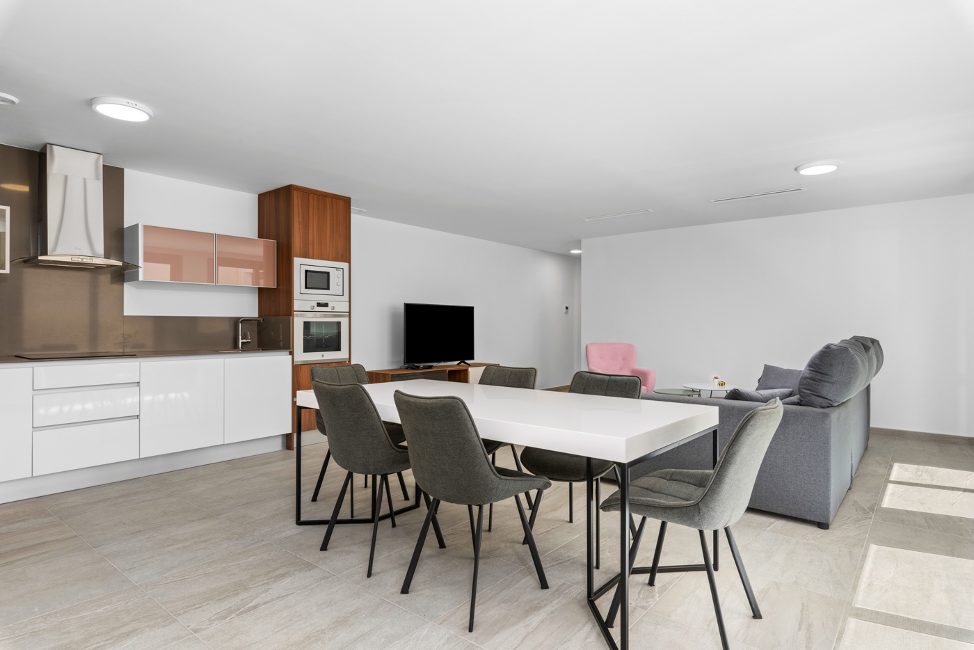 5 Bed, 4 Bath, HouseFor Sale, San Miguel de Salinas, Alicante