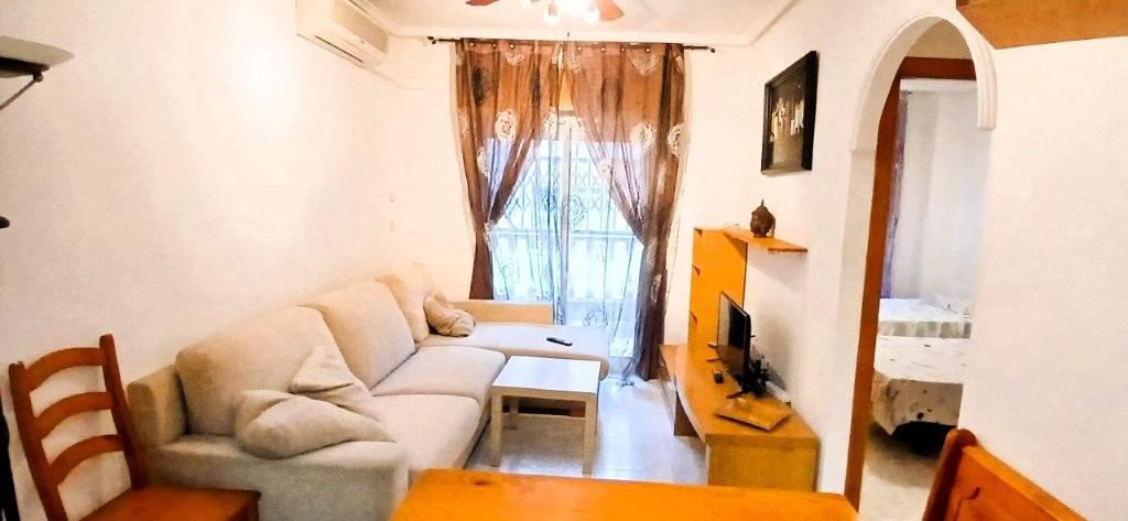 2 Bed, 1 Bath, ApartmentFor Sale, Torrevieja, Alicante 2 Bed, 1 Bath, ApartmentFor Sale, Torrevieja, Alicante