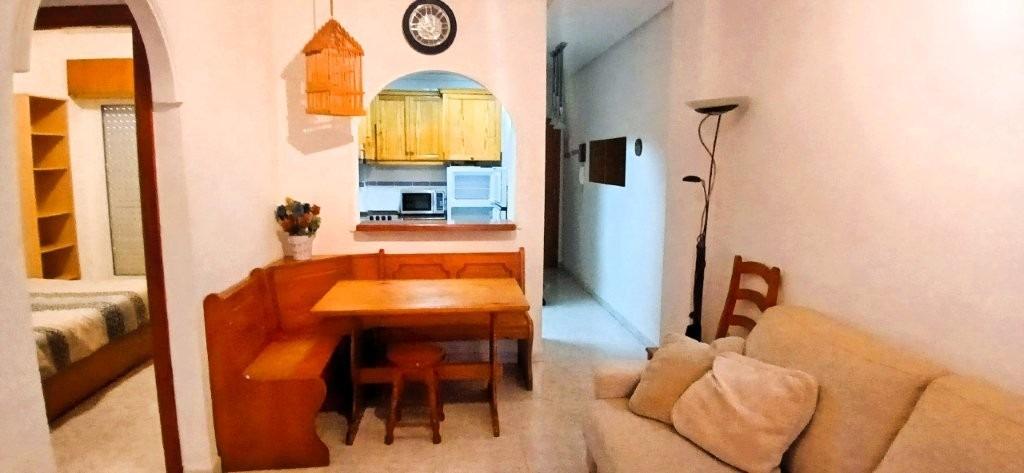 2 Bed, 1 Bath, ApartmentFor Sale, Torrevieja, Alicante 2 Bed, 1 Bath, ApartmentFor Sale, Torrevieja, Alicante