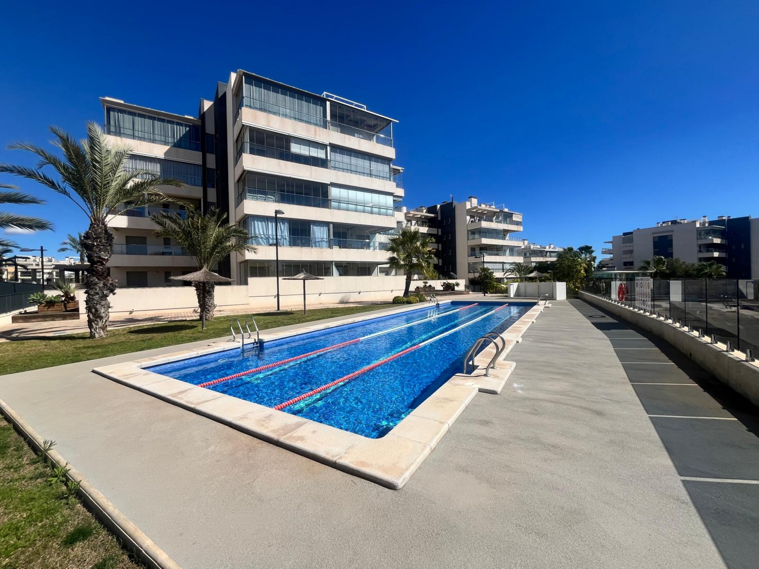 3 Bed, 2 Bath, ApartmentFor Sale, Los Dolses, Alicante