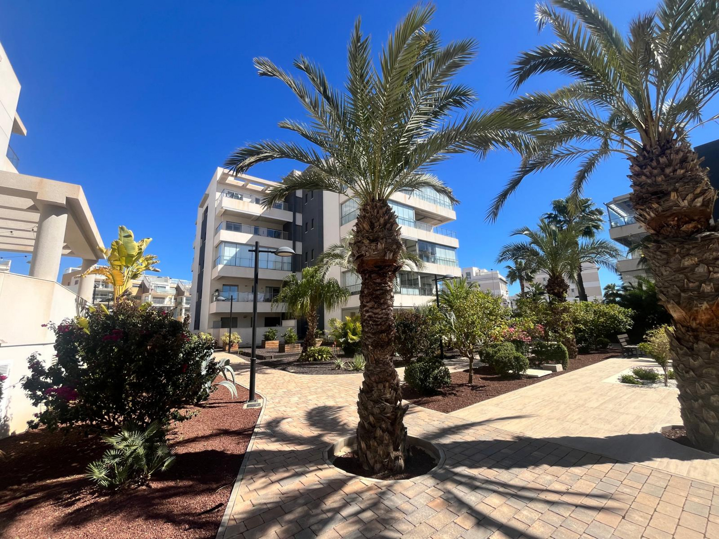 3 Bed, 2 Bath, ApartmentFor Sale, Los Dolses, Alicante