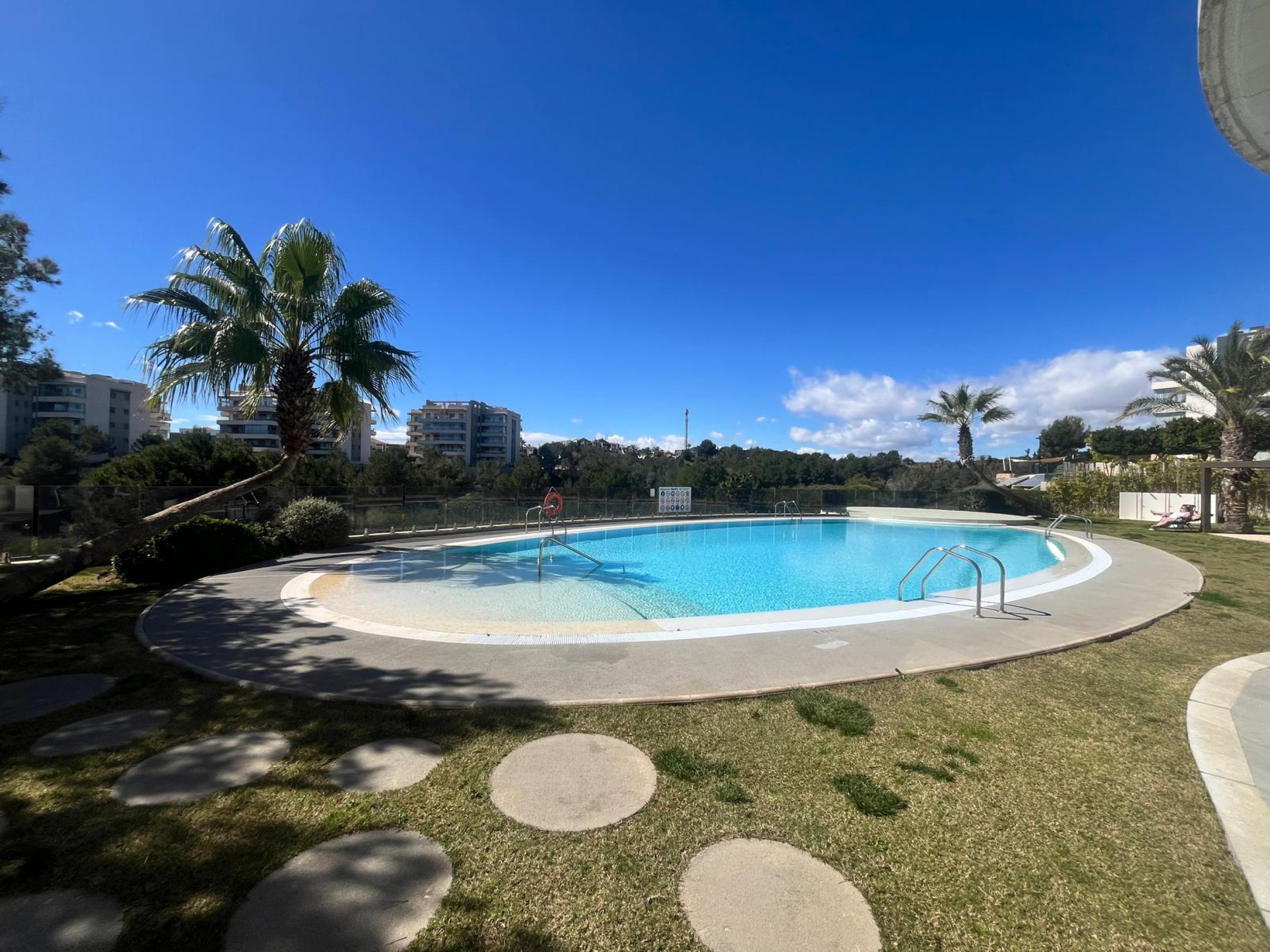 3 Bed, 2 Bath, ApartmentFor Sale, Los Dolses, Alicante