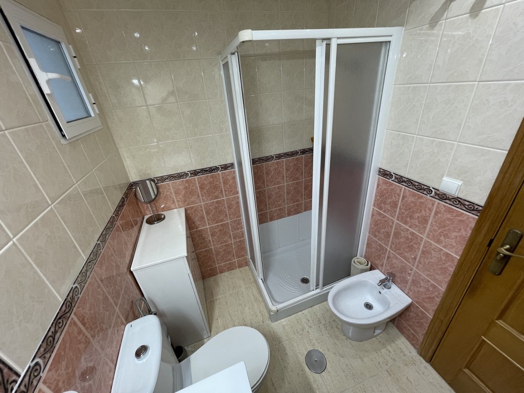 2 Bed, 1 Bath, ApartmentFor Sale, Torrevieja, Alicante