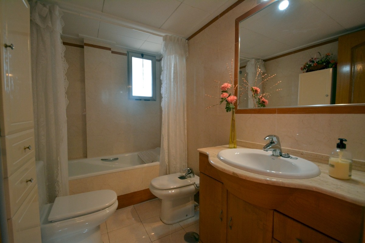 2 Bed, 1 Bath, ApartmentFor Sale, Guardamar Del Segura, Alicante 2 Bed, 1 Bath, ApartmentFor Sale, Guardamar Del Segura, Alicante