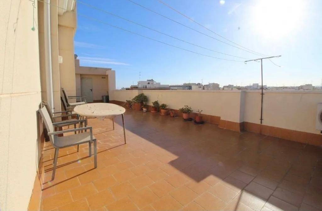 2 Bed, 2 Bath, ApartmentFor Sale, Torrevieja, Alicante 2 Bed, 2 Bath, ApartmentFor Sale, Torrevieja, Alicante