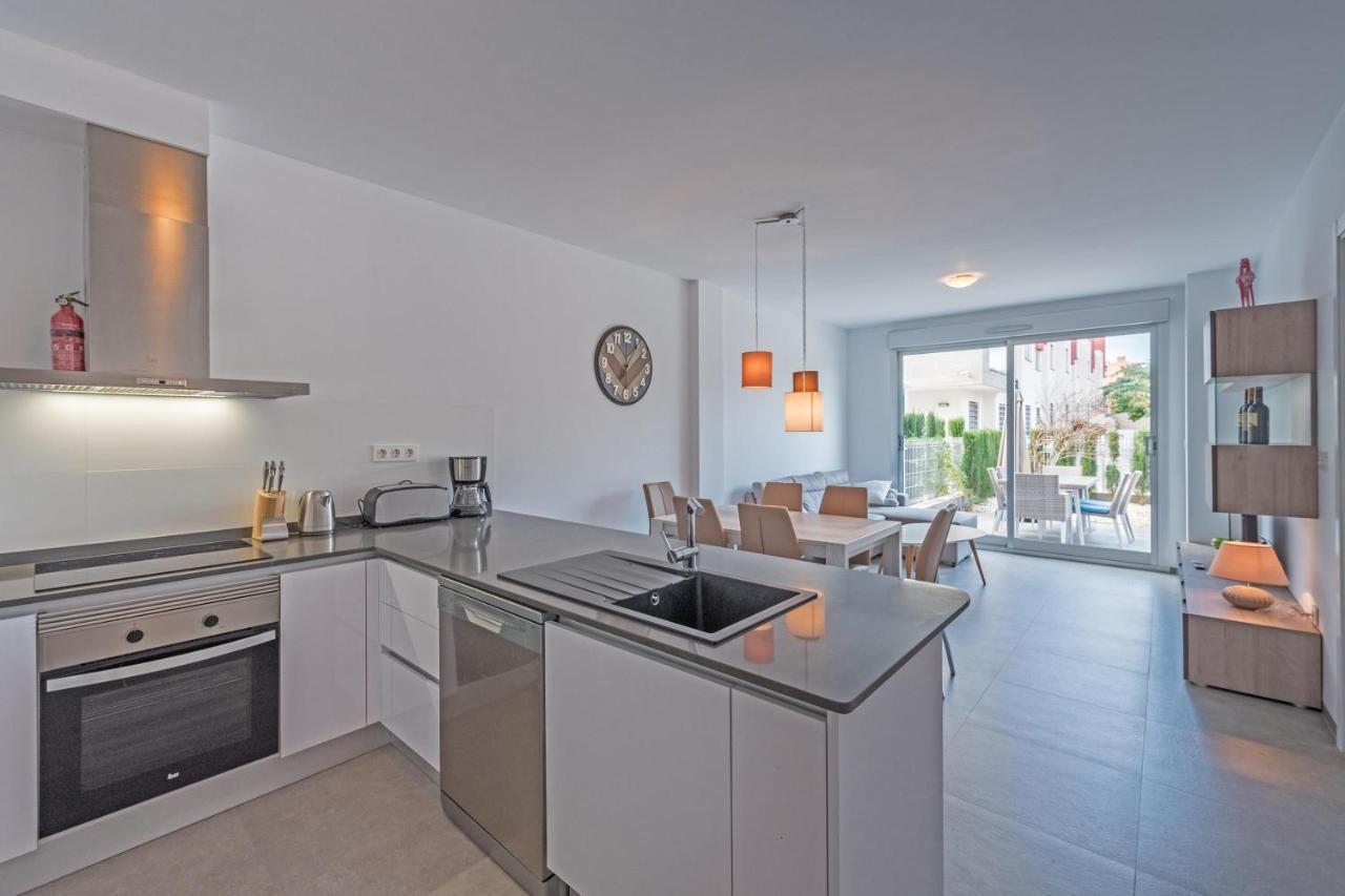 3 Bed, 2 Bath, HouseFor Sale, Torrevieja, Alicante