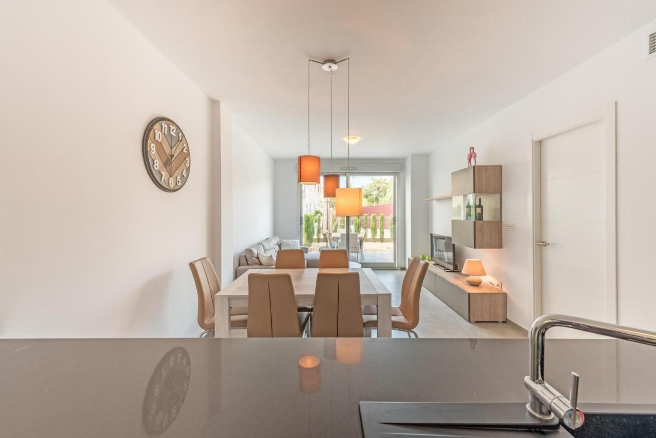 3 Bed, 2 Bath, HouseFor Sale, Torrevieja, Alicante