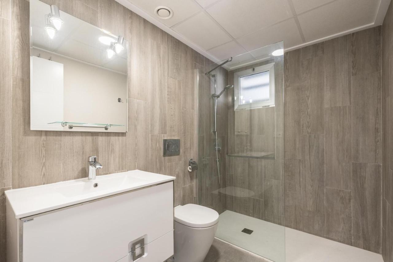 3 Bed, 2 Bath, HouseFor Sale, Torrevieja, Alicante