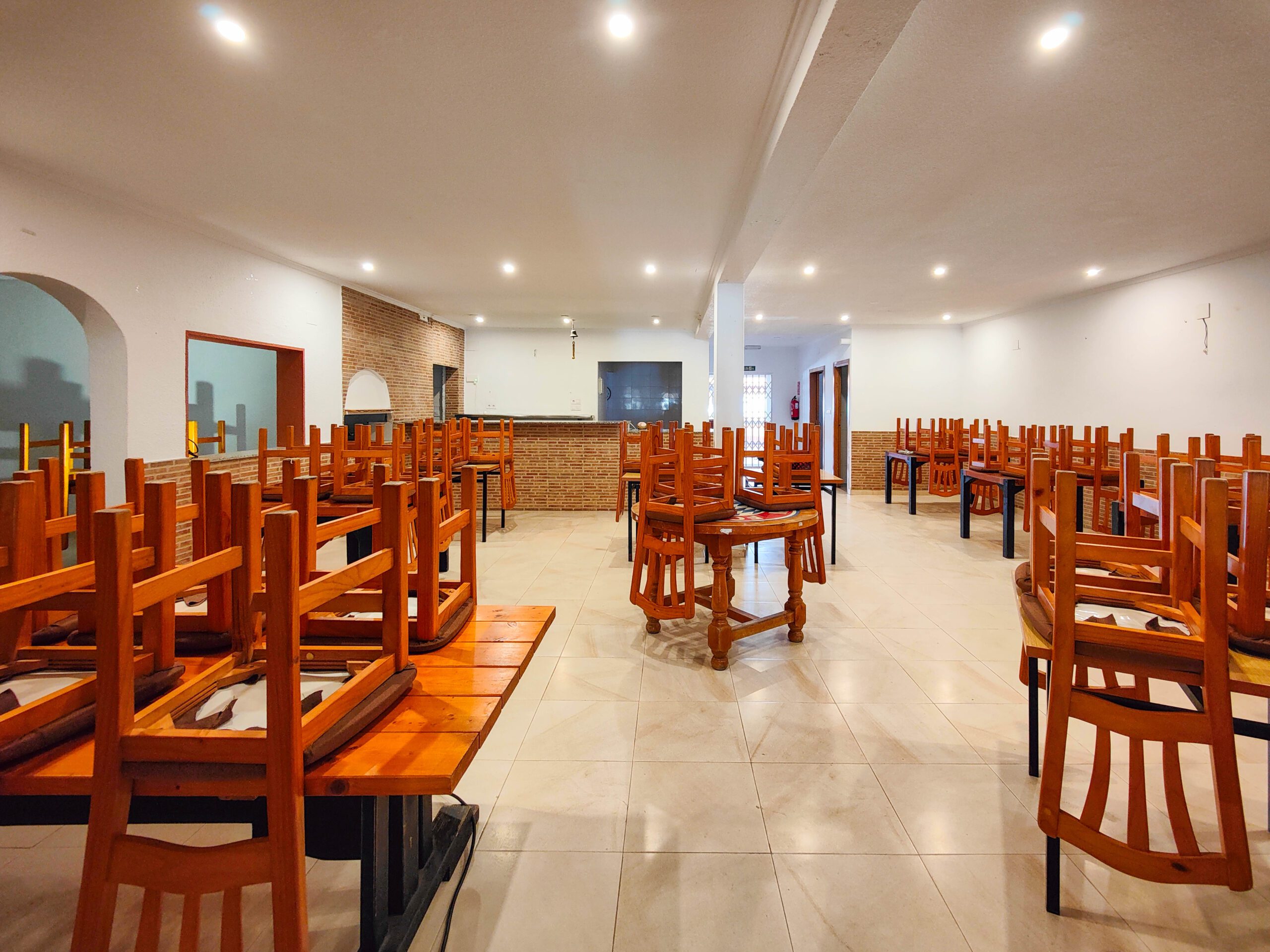 6 Bed, 3 Bath, ApartmentFor Sale, Torrevieja, Alicante