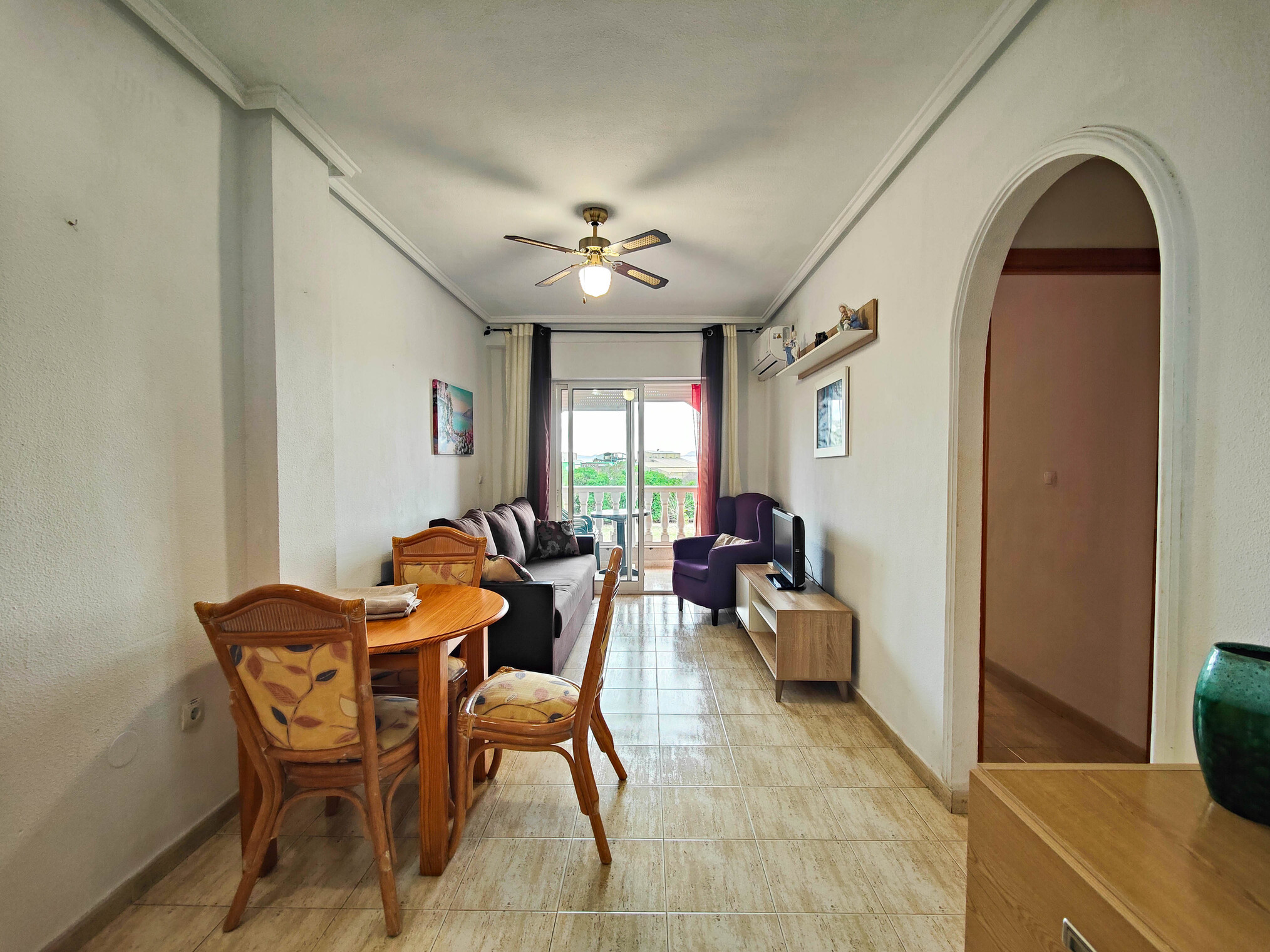 2 Bed, 1 Bath, ApartmentFor Sale, Torrevieja, Alicante 2 Bed, 1 Bath, ApartmentFor Sale, Torrevieja, Alicante