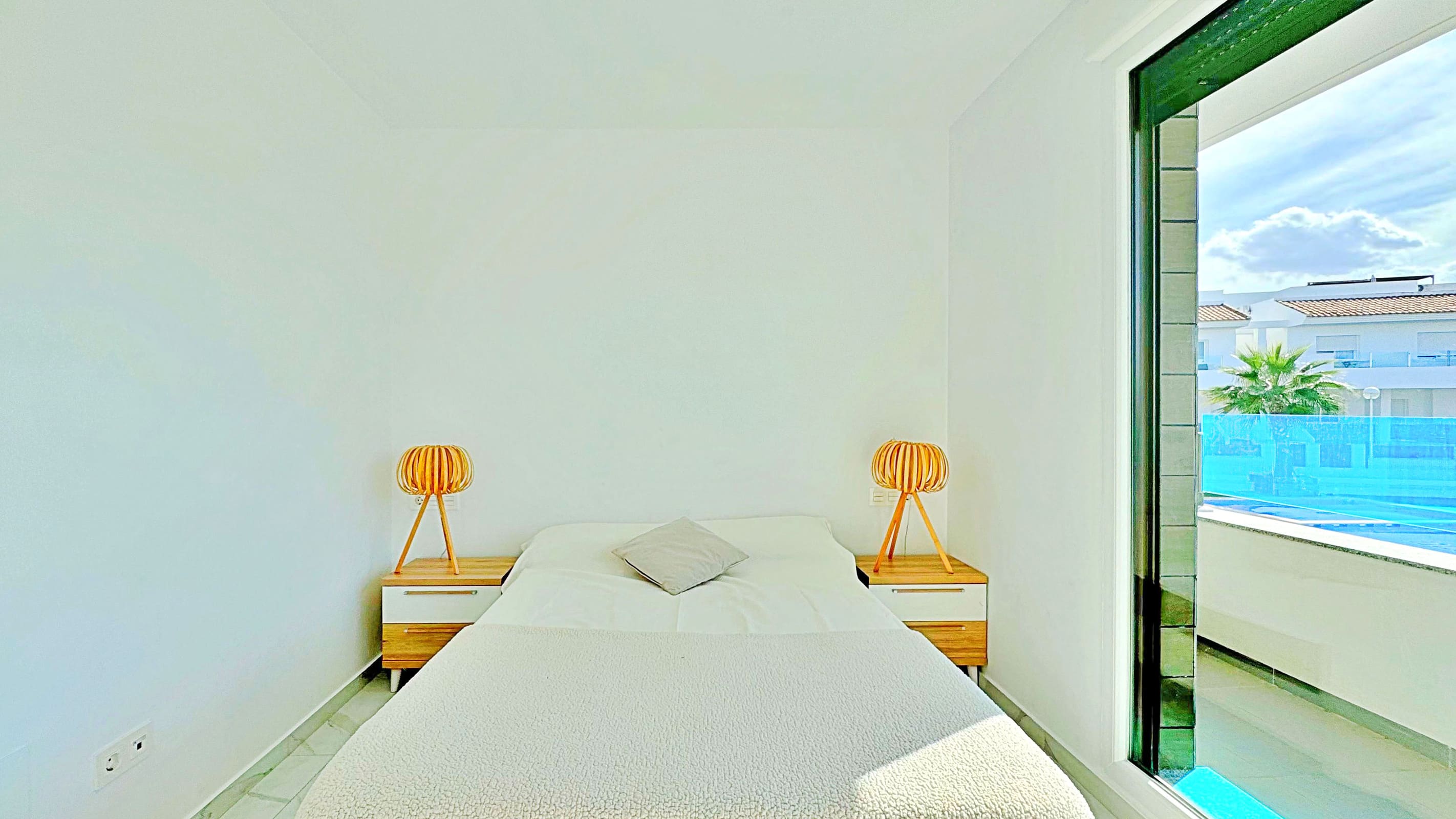 3 Bed, 3 Bath, HouseFor Sale, Torrevieja, Alicante