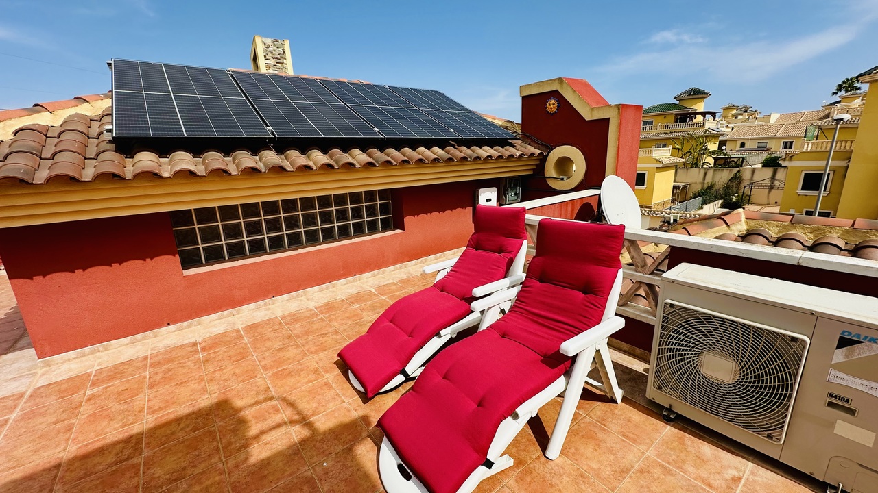 4 Bed, 3 Bath, HouseFor Sale, Algorfa, Alicante 4 Bed, 3 Bath, HouseFor Sale, Algorfa, Alicante