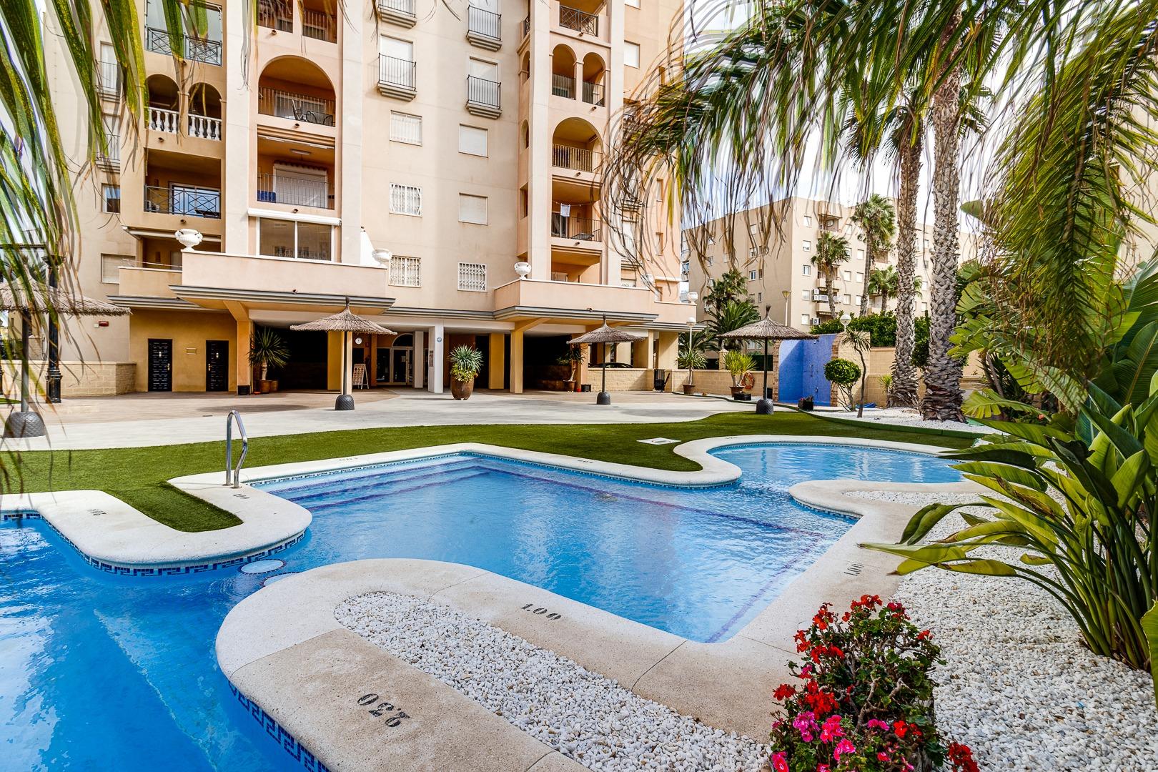 2 Bed, 1 Bath, ApartmentFor Sale, Torrevieja, Alicante 2 Bed, 1 Bath, ApartmentFor Sale, Torrevieja, Alicante
