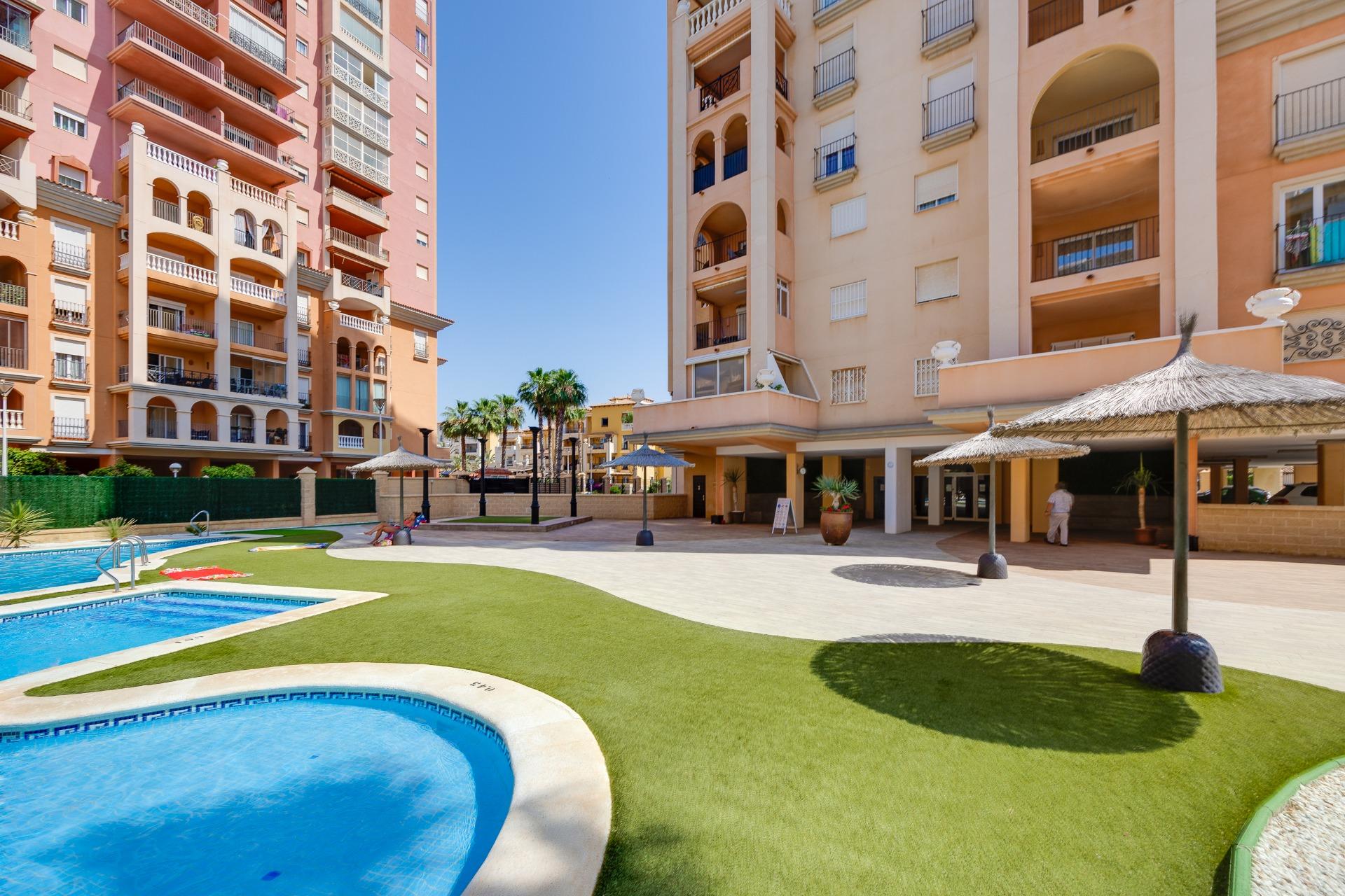 2 Bed, 1 Bath, ApartmentFor Sale, Torrevieja, Alicante 2 Bed, 1 Bath, ApartmentFor Sale, Torrevieja, Alicante