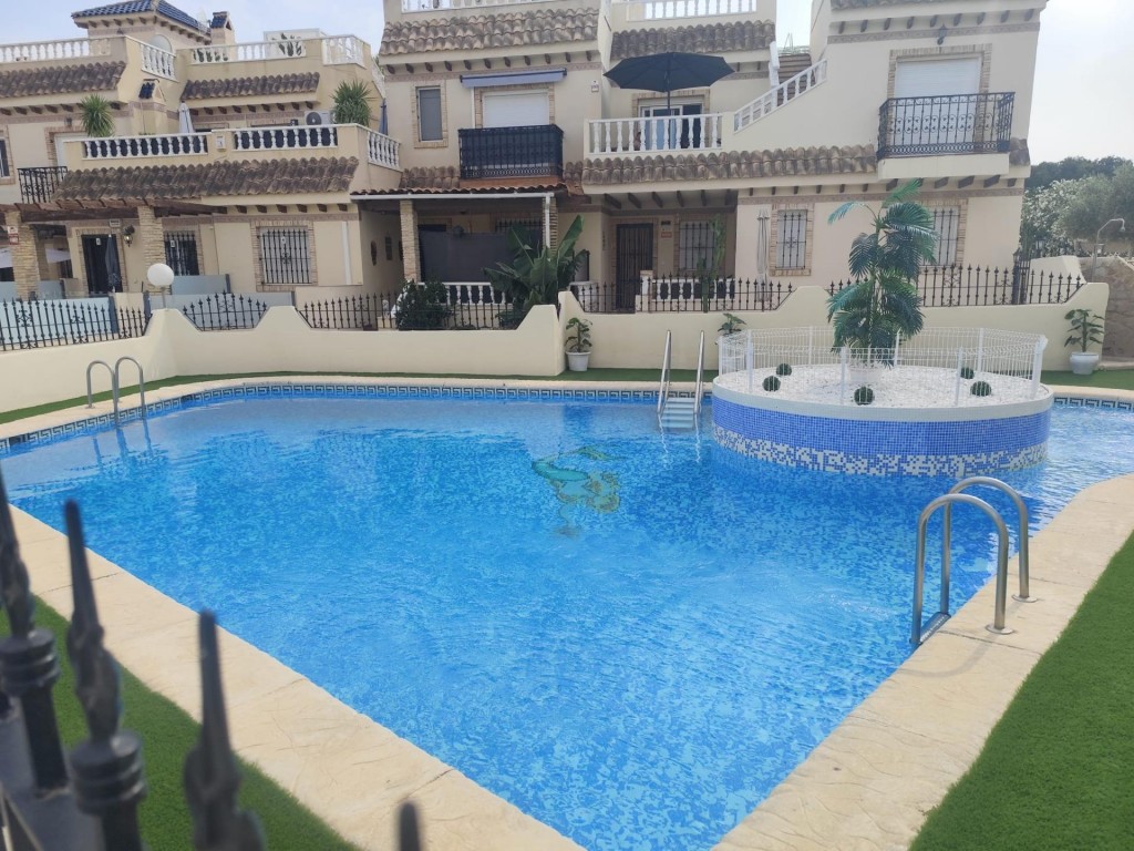 2 Bed, 1 Bath, HouseFor Sale, Orihuela Costa, Alicante 2 Bed, 1 Bath, HouseFor Sale, Orihuela Costa, Alicante