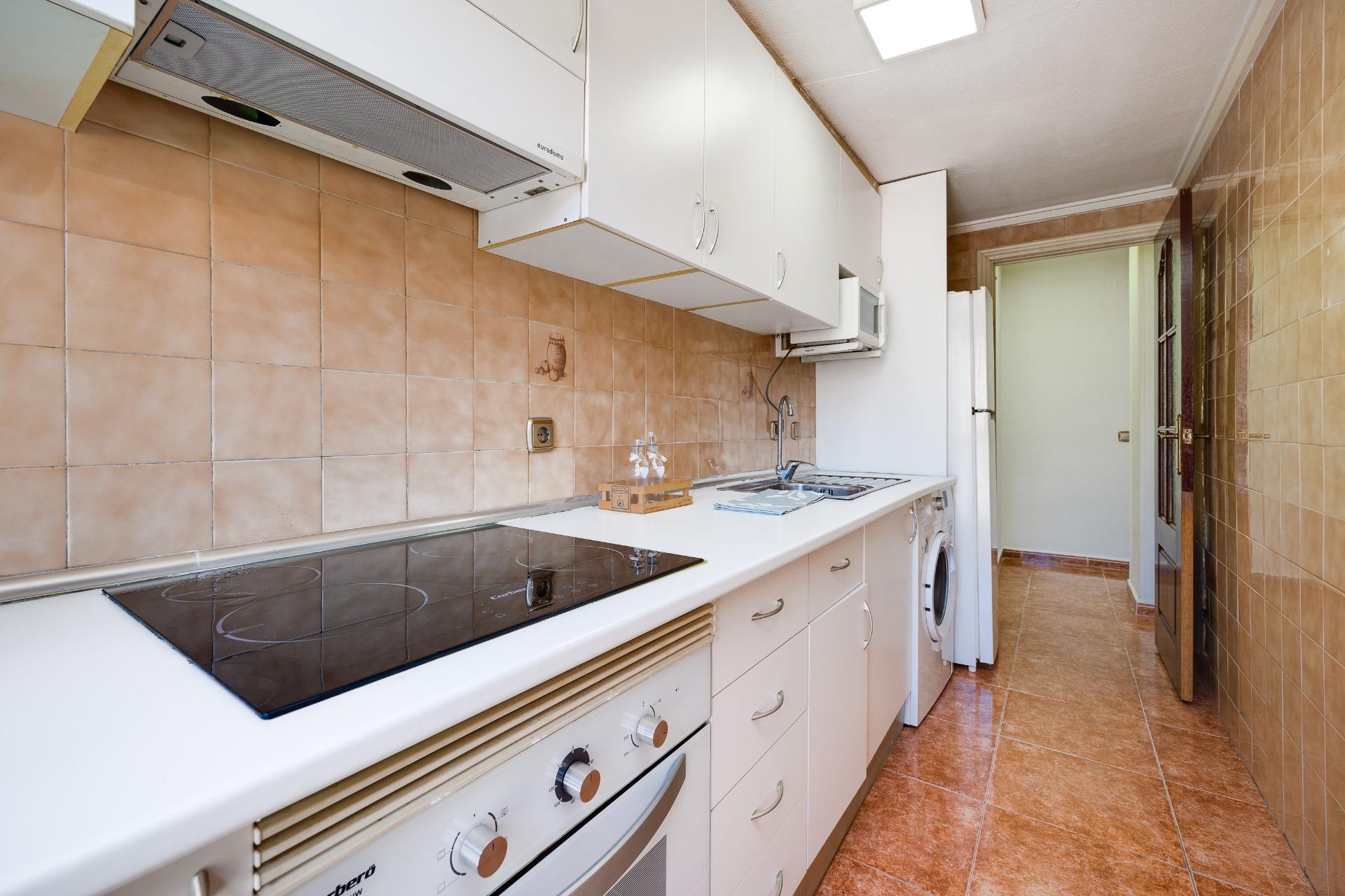 2 Bed, 1 Bath, ApartmentFor Sale, Torrevieja, Alicante 2 Bed, 1 Bath, ApartmentFor Sale, Torrevieja, Alicante