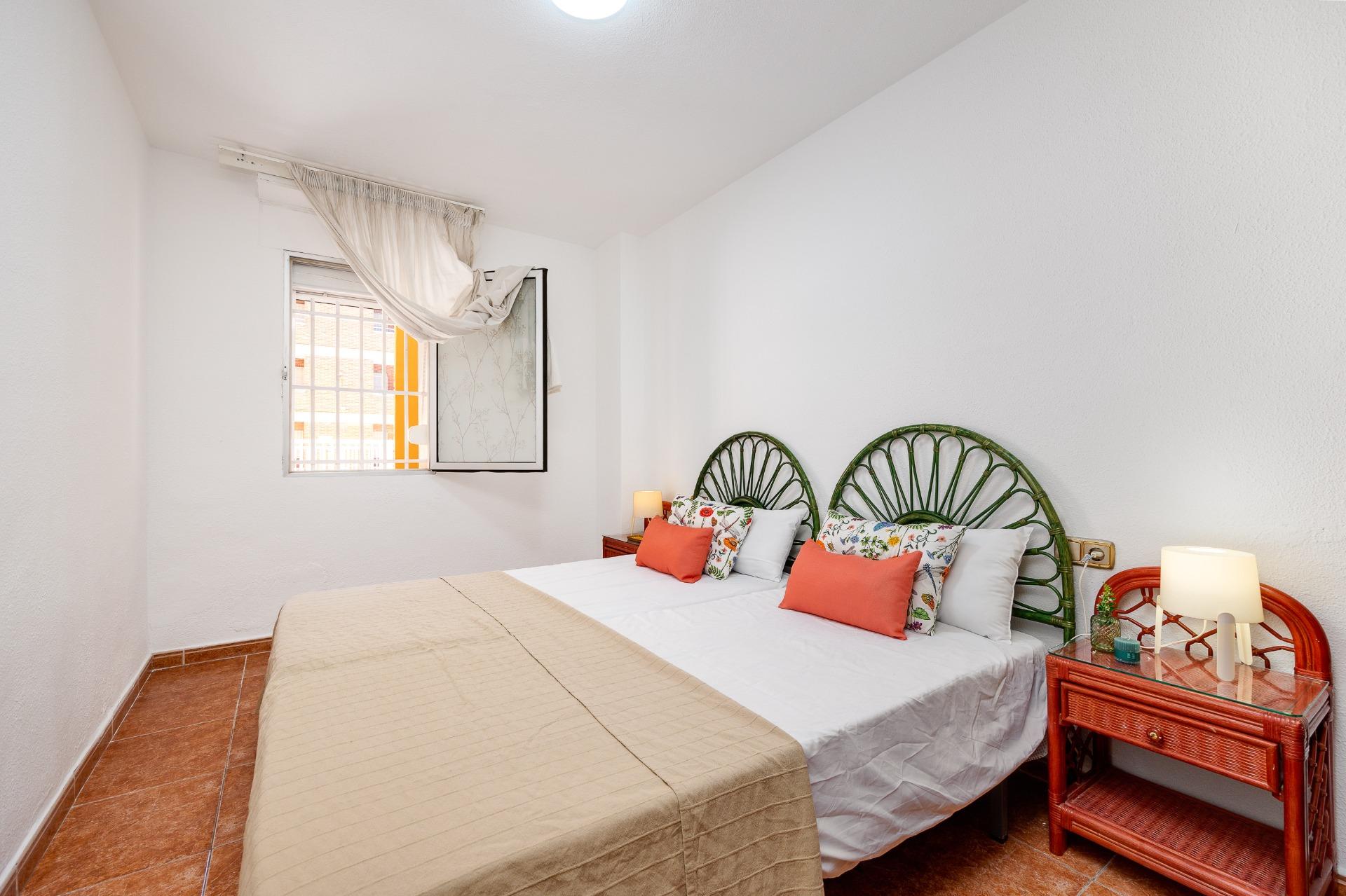 2 Bed, 1 Bath, ApartmentFor Sale, Torrevieja, Alicante 2 Bed, 1 Bath, ApartmentFor Sale, Torrevieja, Alicante
