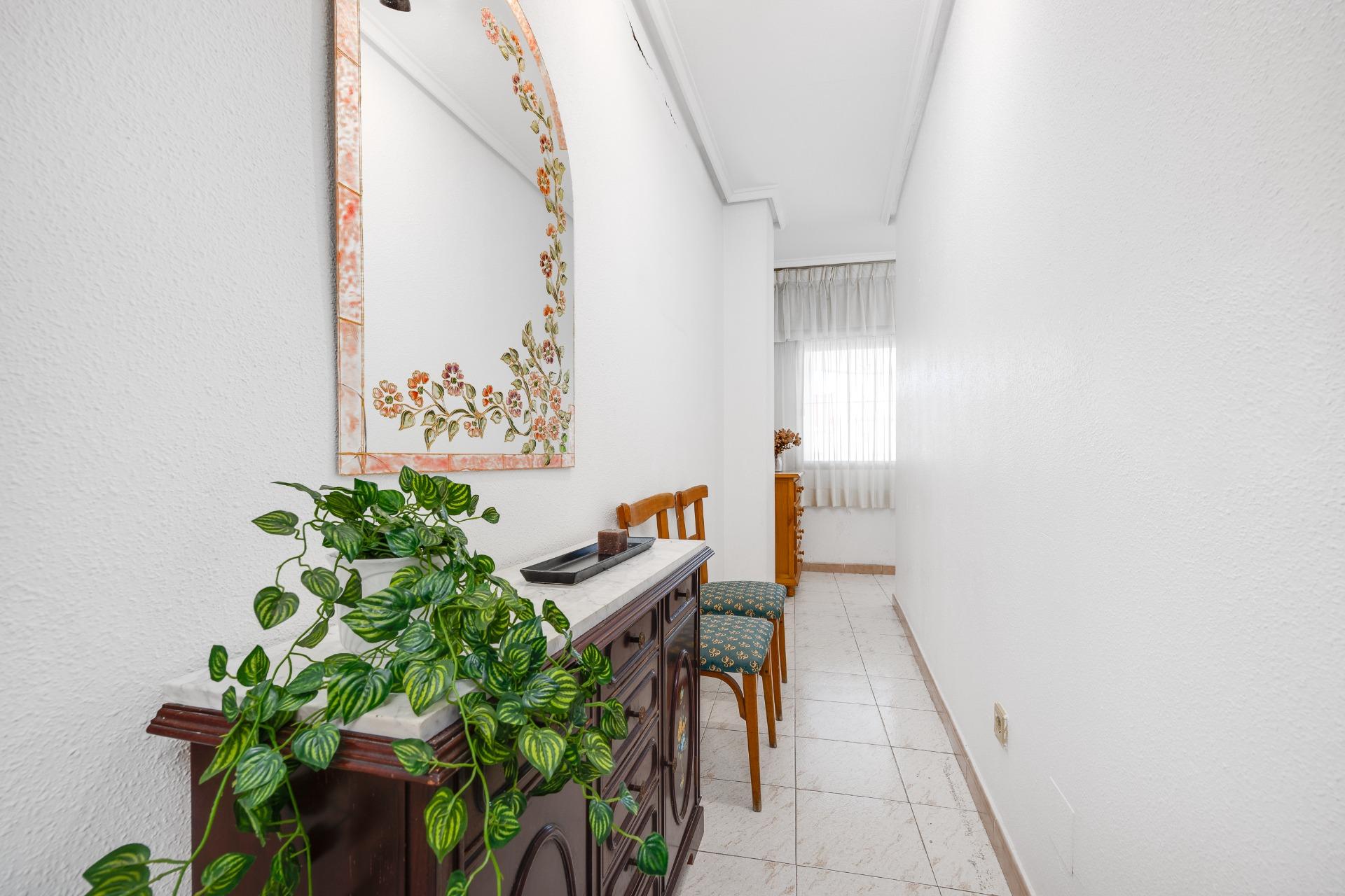 3 Bed, 2 Bath, ApartmentFor Sale, Torrevieja, Alicante 3 Bed, 2 Bath, ApartmentFor Sale, Torrevieja, Alicante