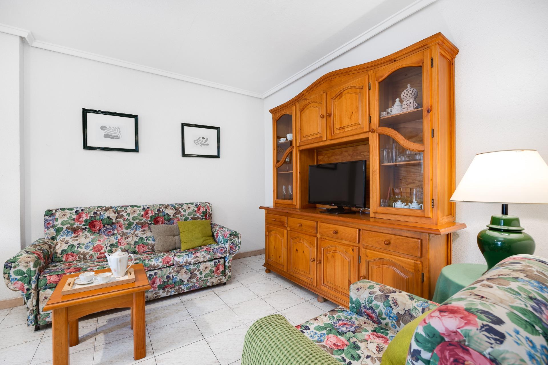 3 Bed, 2 Bath, ApartmentFor Sale, Torrevieja, Alicante 3 Bed, 2 Bath, ApartmentFor Sale, Torrevieja, Alicante