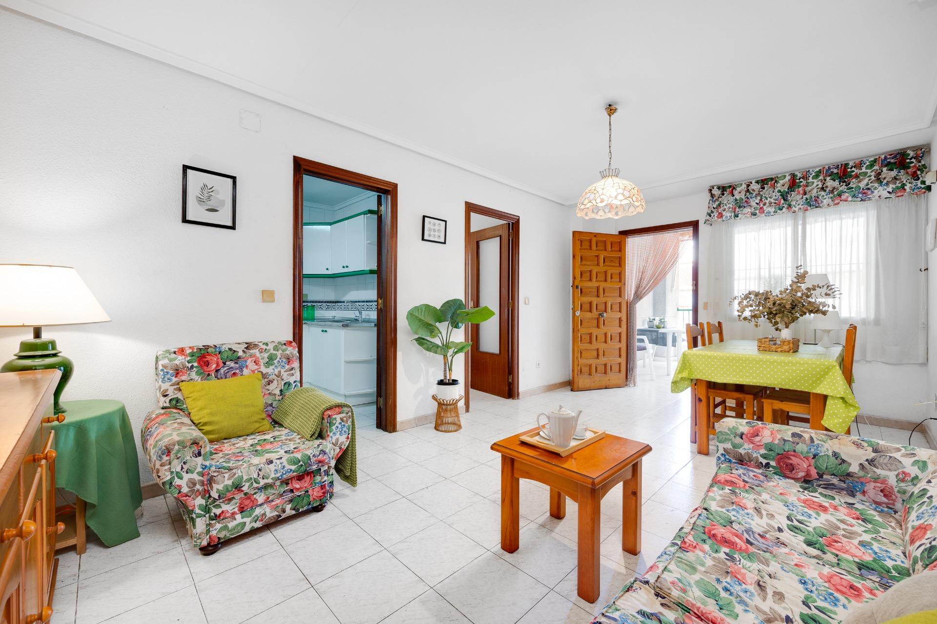 3 Bed, 2 Bath, ApartmentFor Sale, Torrevieja, Alicante 3 Bed, 2 Bath, ApartmentFor Sale, Torrevieja, Alicante