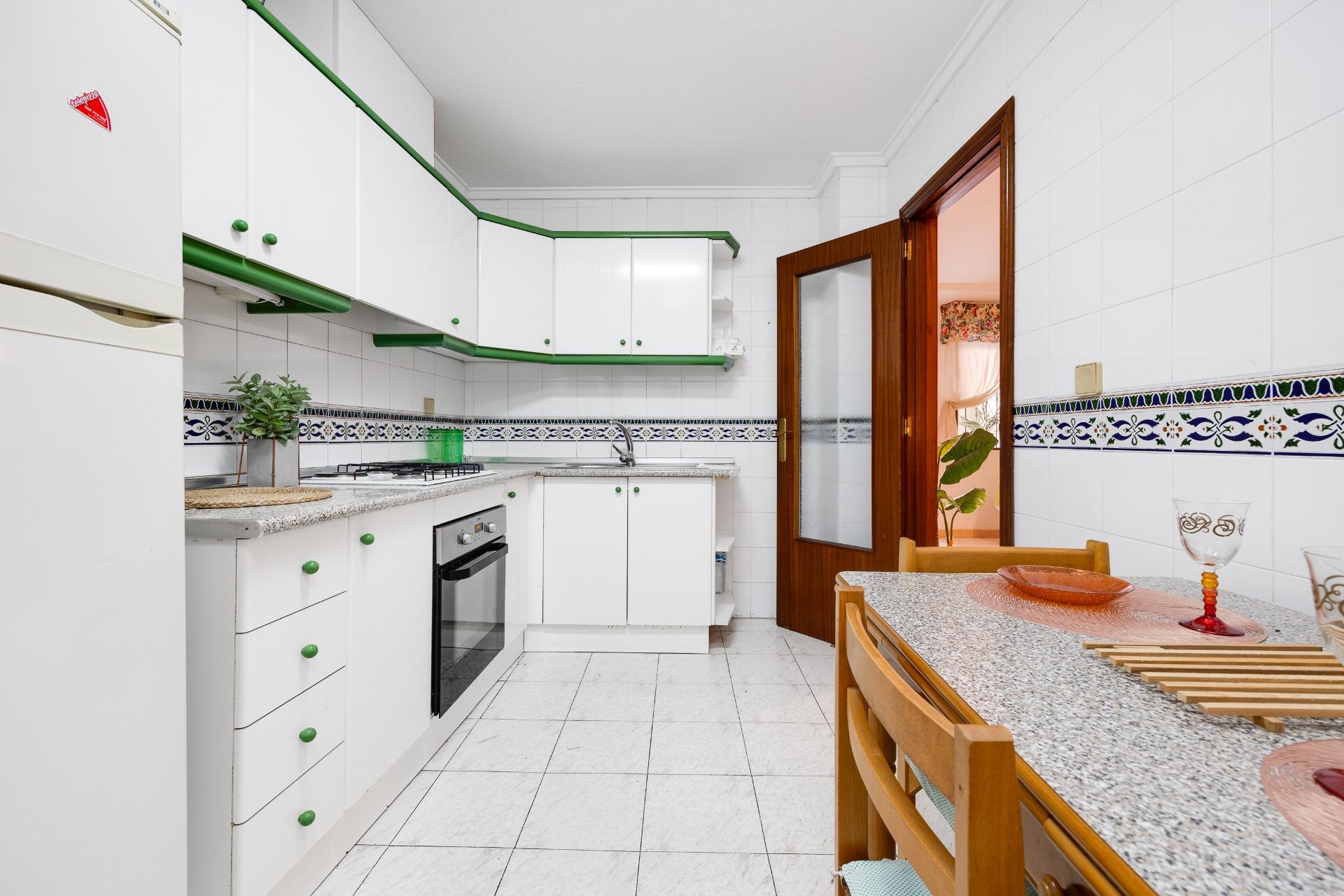 3 Bed, 2 Bath, ApartmentFor Sale, Torrevieja, Alicante 3 Bed, 2 Bath, ApartmentFor Sale, Torrevieja, Alicante