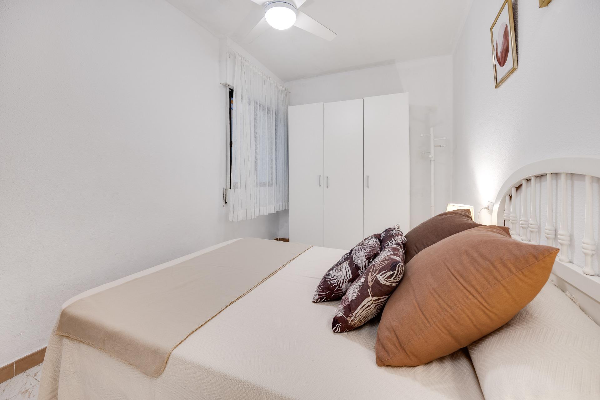 3 Bed, 2 Bath, ApartmentFor Sale, Torrevieja, Alicante 3 Bed, 2 Bath, ApartmentFor Sale, Torrevieja, Alicante