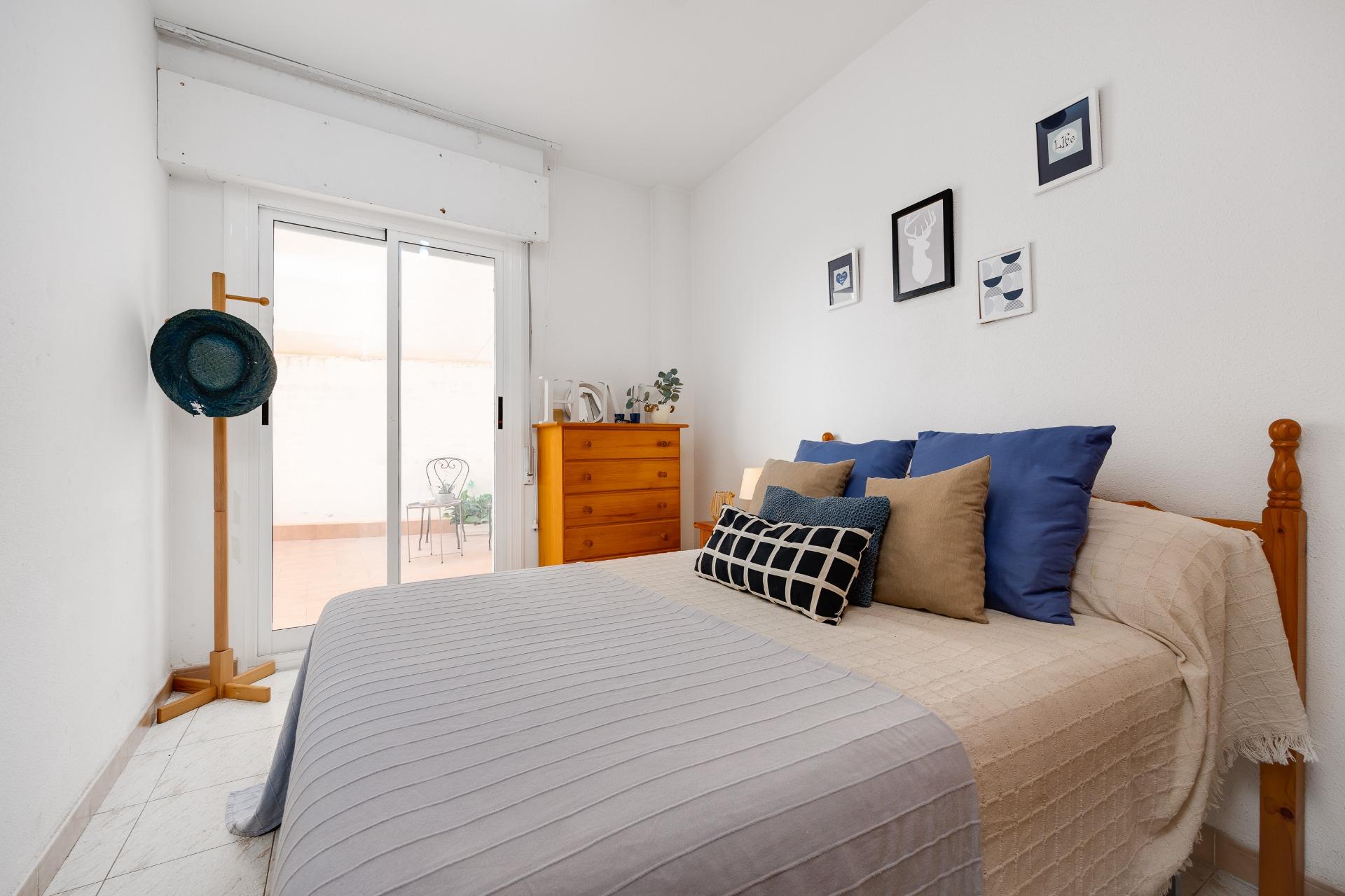 3 Bed, 2 Bath, ApartmentFor Sale, Torrevieja, Alicante 3 Bed, 2 Bath, ApartmentFor Sale, Torrevieja, Alicante