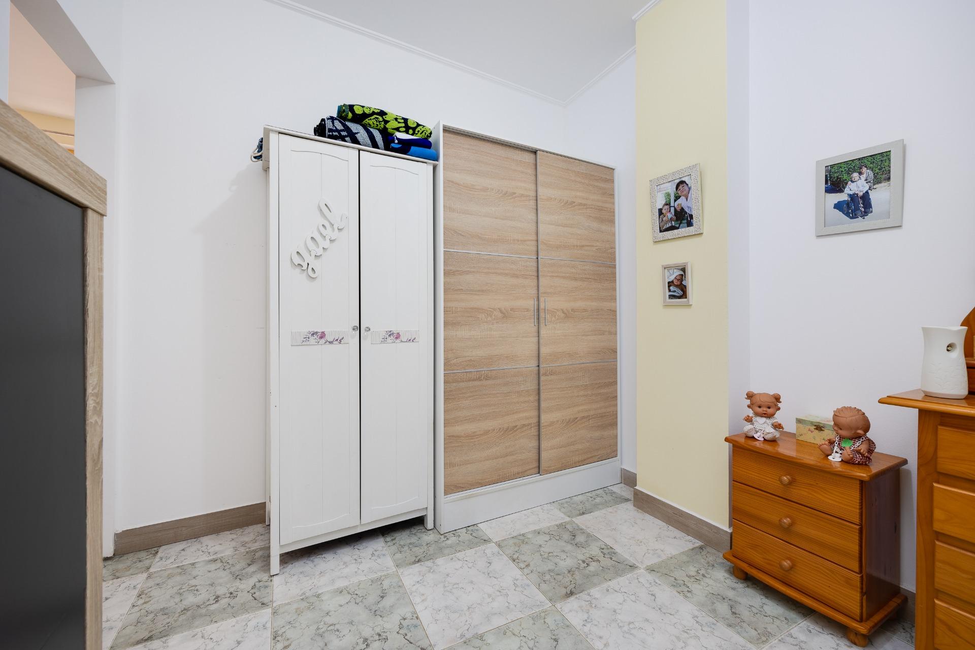3 Bed, 2 Bath, ApartmentFor Sale, Torrevieja, Alicante 3 Bed, 2 Bath, ApartmentFor Sale, Torrevieja, Alicante