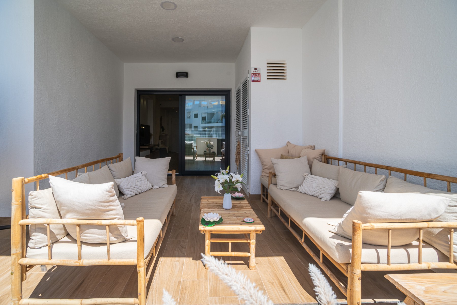 2 Bed, 2 Bath, ApartmentFor Sale, Torrevieja, Alicante 2 Bed, 2 Bath, ApartmentFor Sale, Torrevieja, Alicante