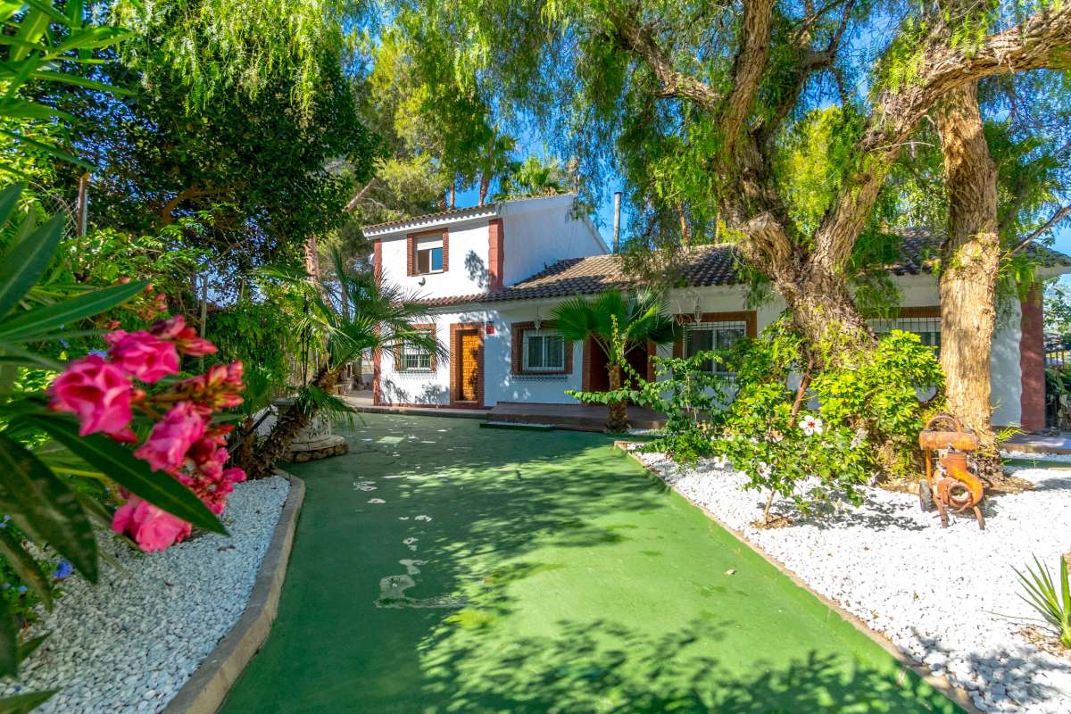 5 Bed, 3 Bath, HouseFor Sale, Orihuela, Alicante 5 Bed, 3 Bath, HouseFor Sale, Orihuela, Alicante