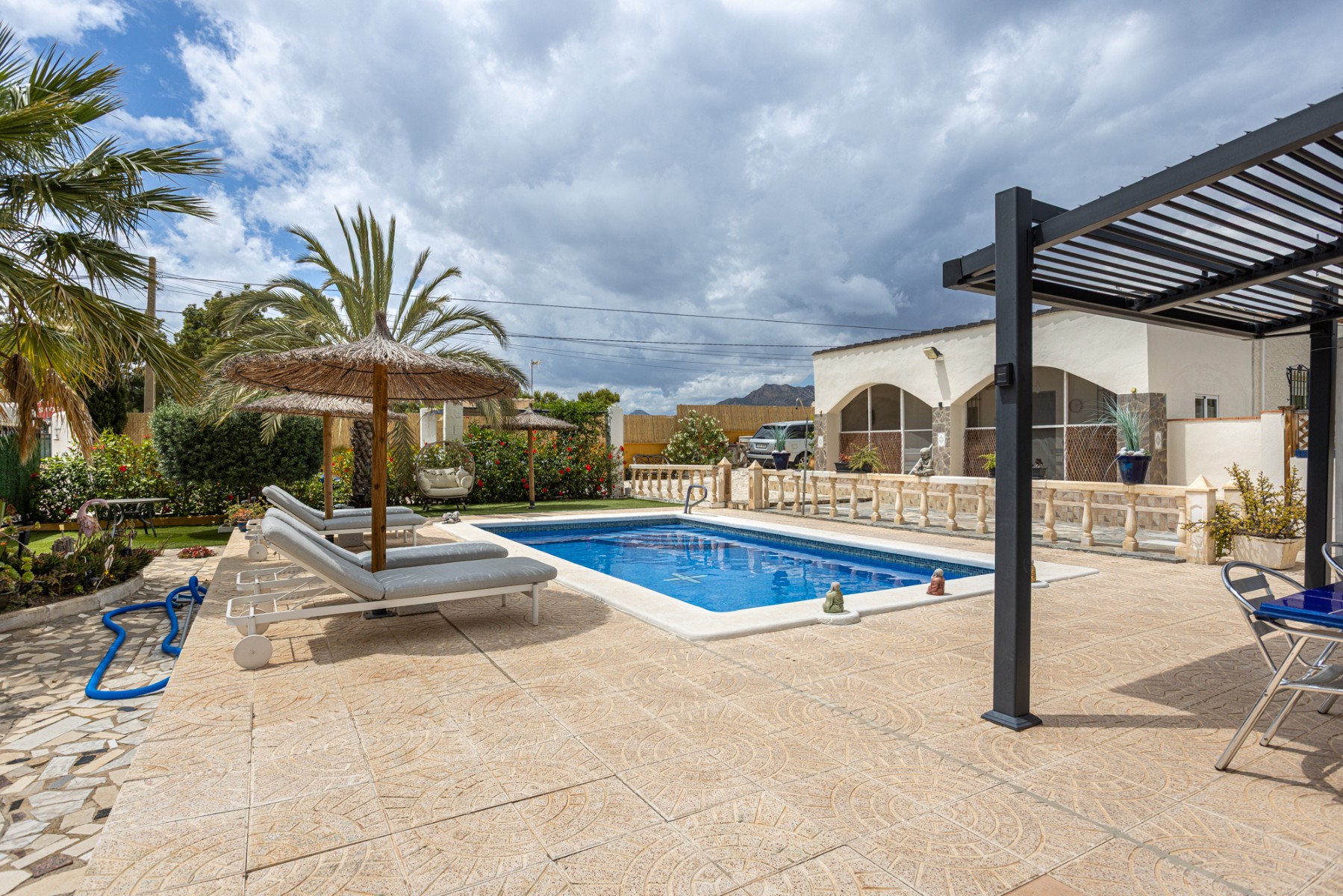 5 Bed, 3 Bath, HouseFor Sale, Albatera, Alicante 5 Bed, 3 Bath, HouseFor Sale, Albatera, Alicante