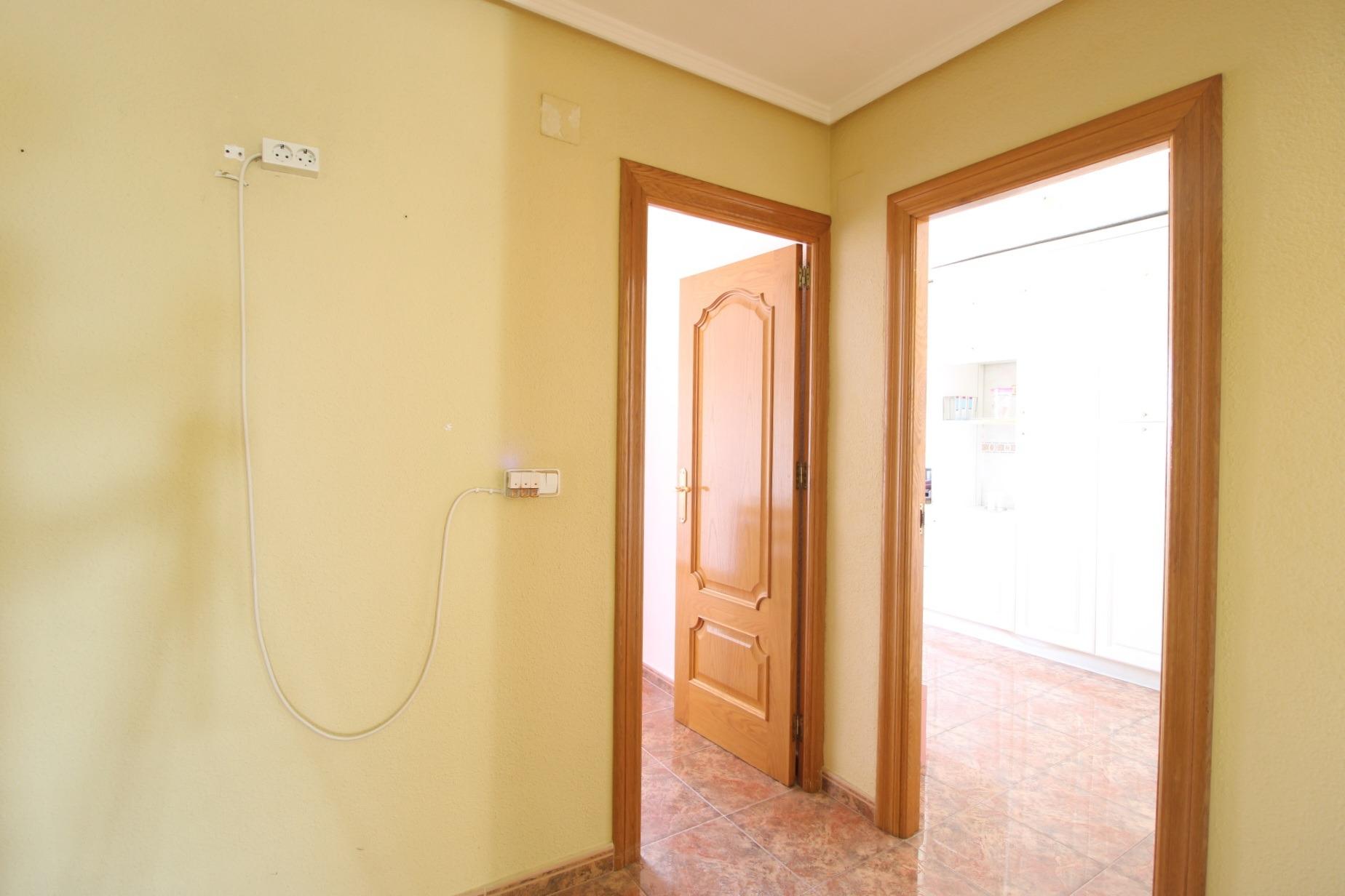 3 Bed, 2 Bath, ApartmentFor Sale, Torrevieja, Alicante 3 Bed, 2 Bath, ApartmentFor Sale, Torrevieja, Alicante