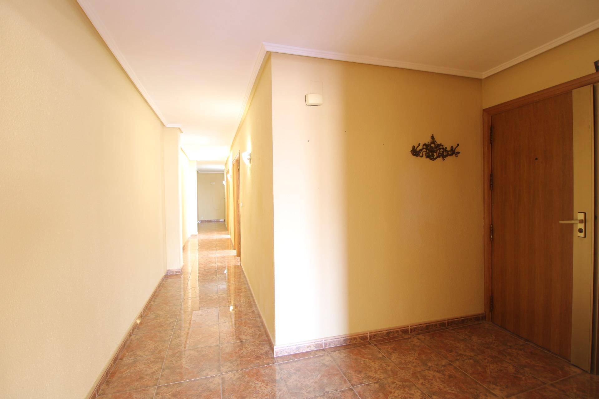 3 Bed, 2 Bath, ApartmentFor Sale, Torrevieja, Alicante 3 Bed, 2 Bath, ApartmentFor Sale, Torrevieja, Alicante