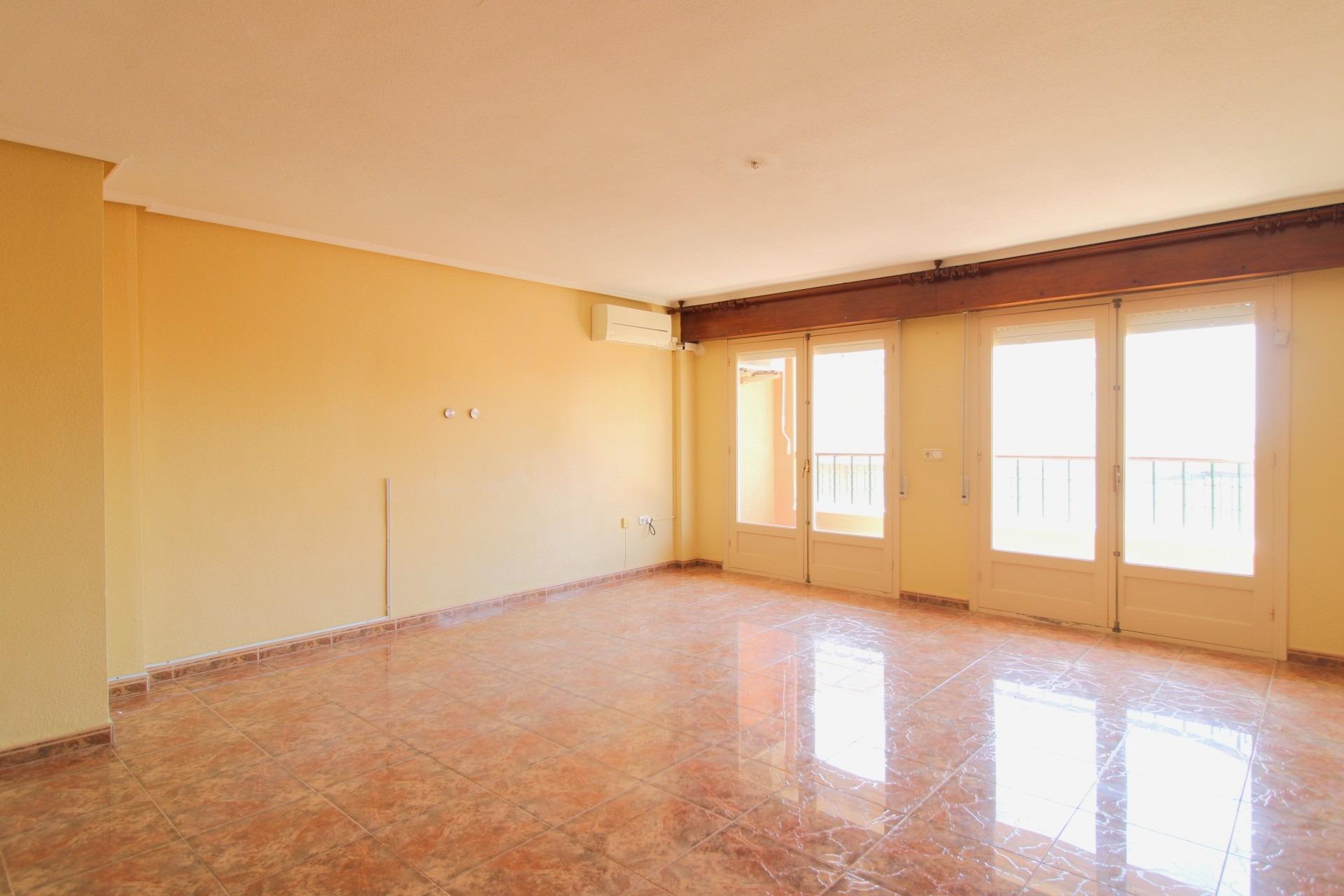 3 Bed, 2 Bath, ApartmentFor Sale, Torrevieja, Alicante 3 Bed, 2 Bath, ApartmentFor Sale, Torrevieja, Alicante