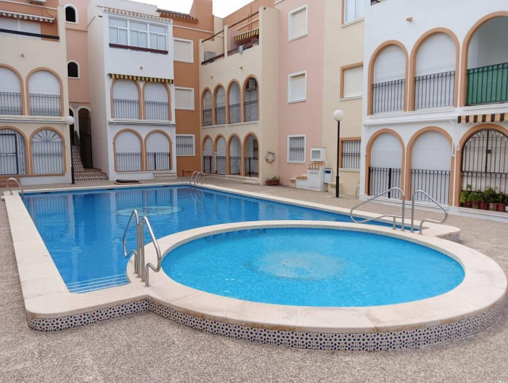 2 Bed, 1 Bath, ApartmentFor Sale, Playa De Los Naufragos, Alicante 2 Bed, 1 Bath, ApartmentFor Sale, Playa De Los Naufragos, Alicante