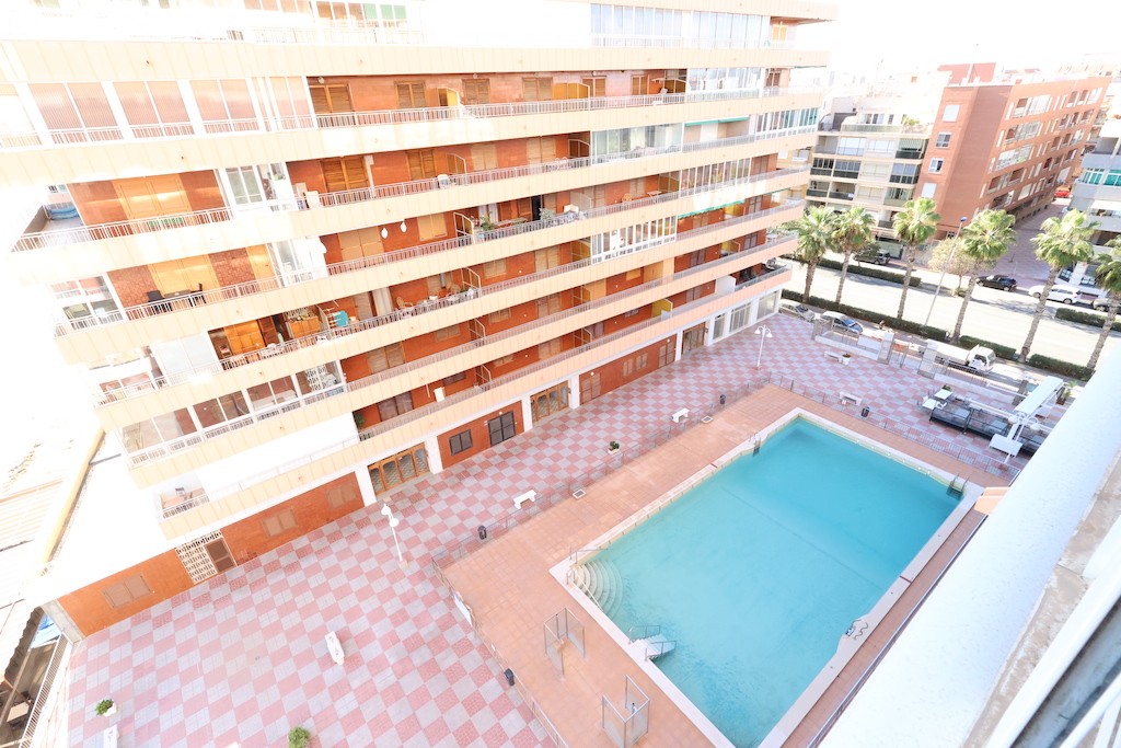 3 Bed, 2 Bath, ApartmentFor Sale, Torrevieja, Alicante 3 Bed, 2 Bath, ApartmentFor Sale, Torrevieja, Alicante