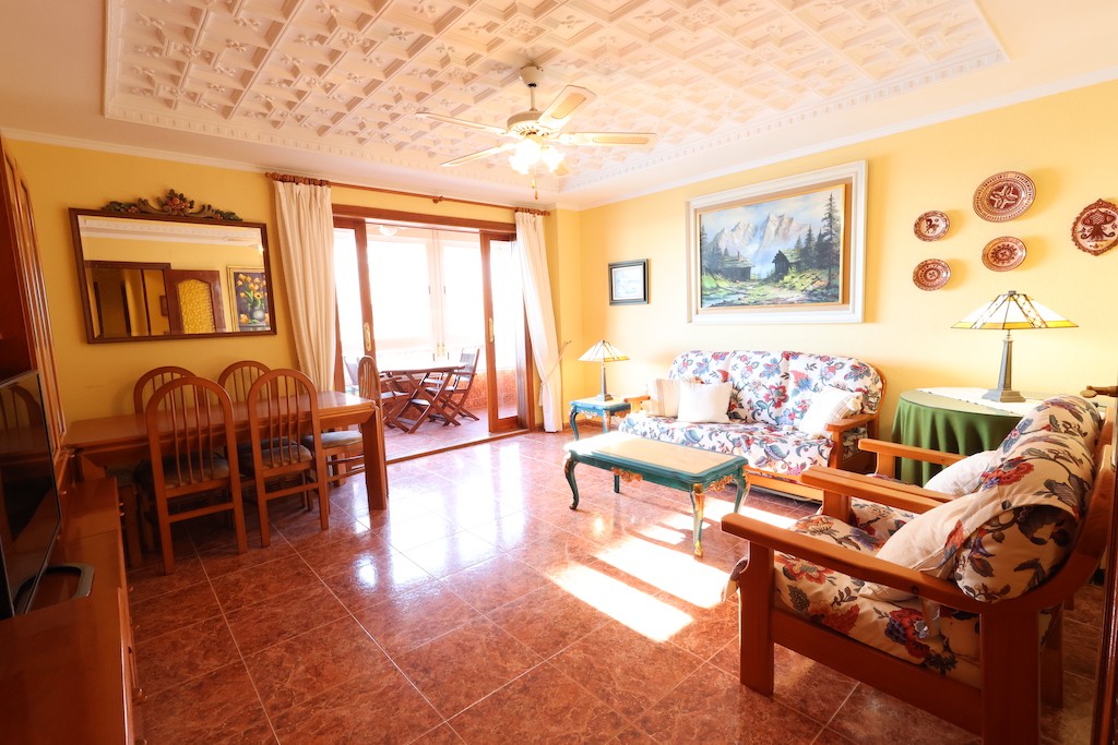 3 Bed, 2 Bath, ApartmentFor Sale, Torrevieja, Alicante 3 Bed, 2 Bath, ApartmentFor Sale, Torrevieja, Alicante