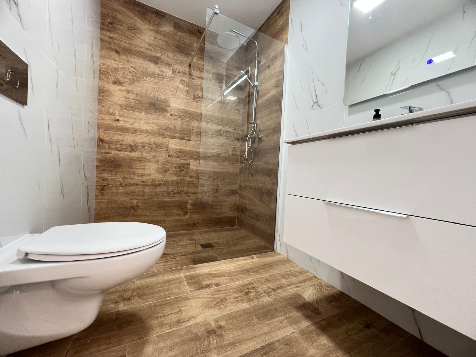 3 Bed, 2 Bath, ApartmentFor Sale, Torrevieja, Alicante 3 Bed, 2 Bath, ApartmentFor Sale, Torrevieja, Alicante