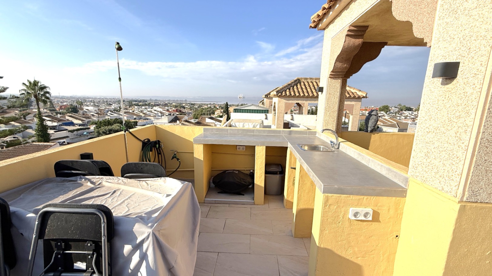 2 Bed, 2 Bath, HouseFor Sale, Torrevieja, Alicante 2 Bed, 2 Bath, HouseFor Sale, Torrevieja, Alicante