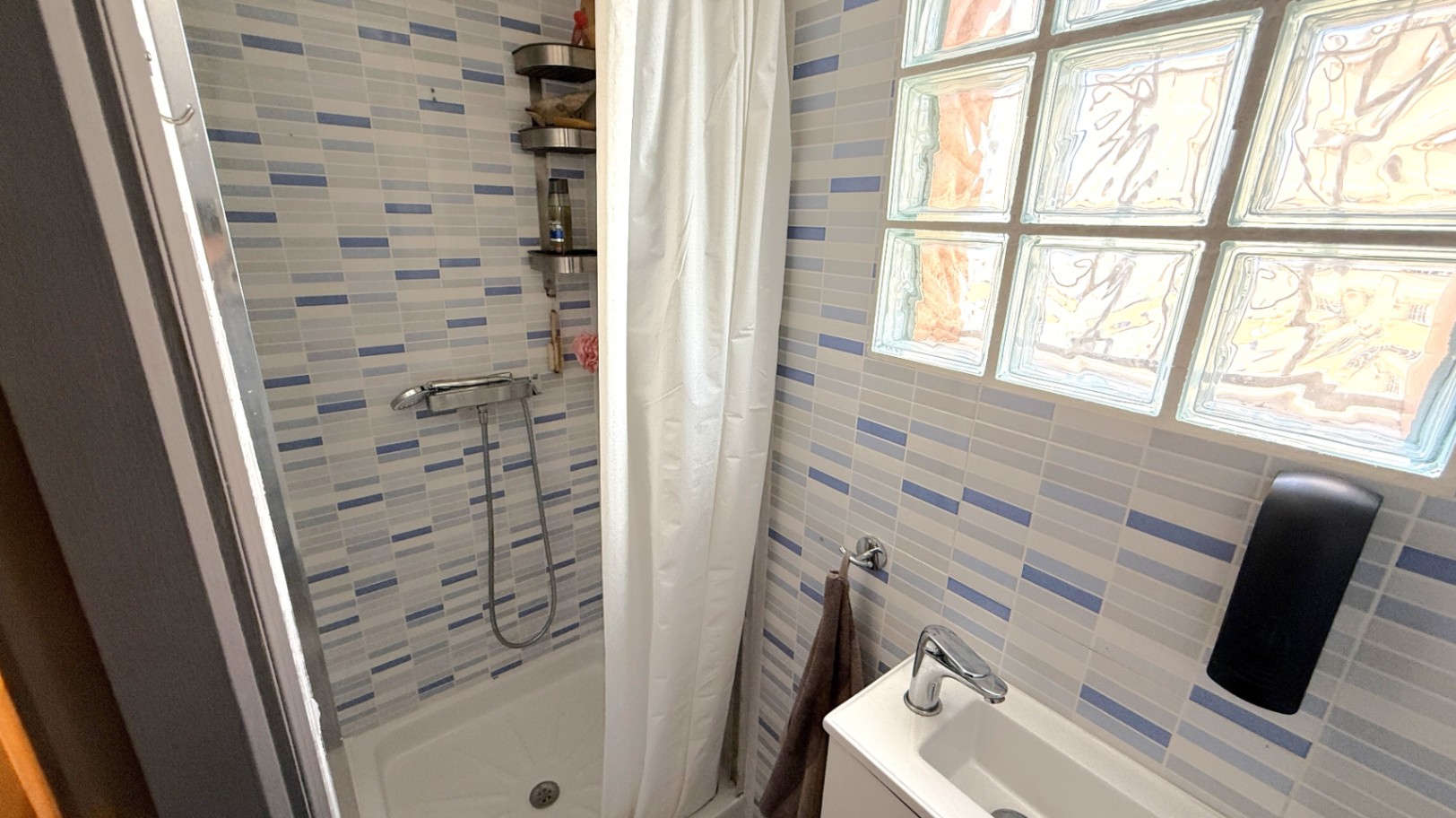 2 Bed, 2 Bath, HouseFor Sale, Torrevieja, Alicante 2 Bed, 2 Bath, HouseFor Sale, Torrevieja, Alicante
