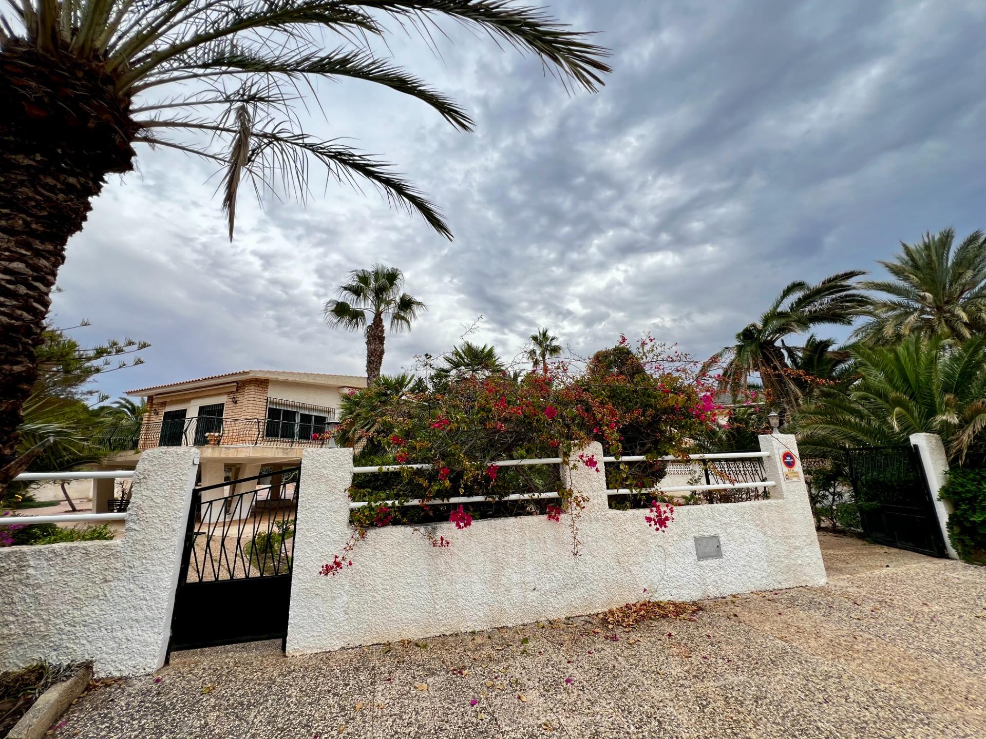 3 Bed, 2 Bath, HouseFor Sale, Cartagena, Murcia 3 Bed, 2 Bath, HouseFor Sale, Cartagena, Murcia