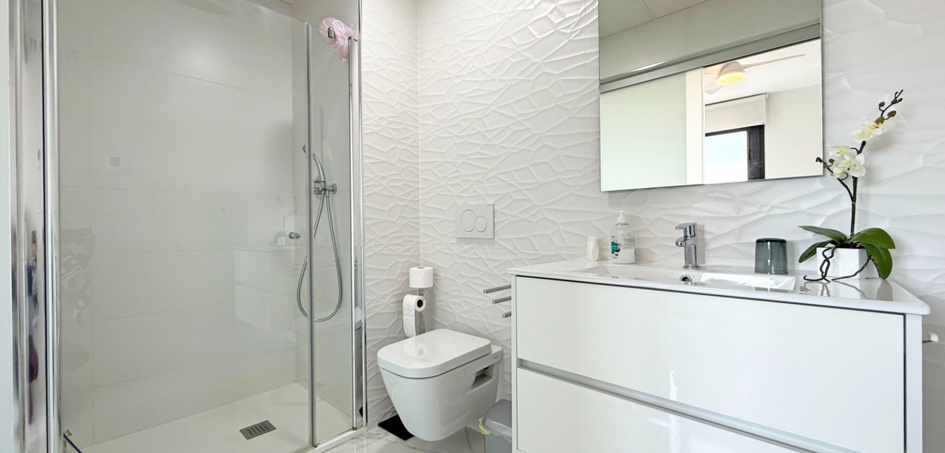 2 Bed, 2 Bath, ApartmentFor Sale, Orihuela Costa, Alicante 2 Bed, 2 Bath, ApartmentFor Sale, Orihuela Costa, Alicante